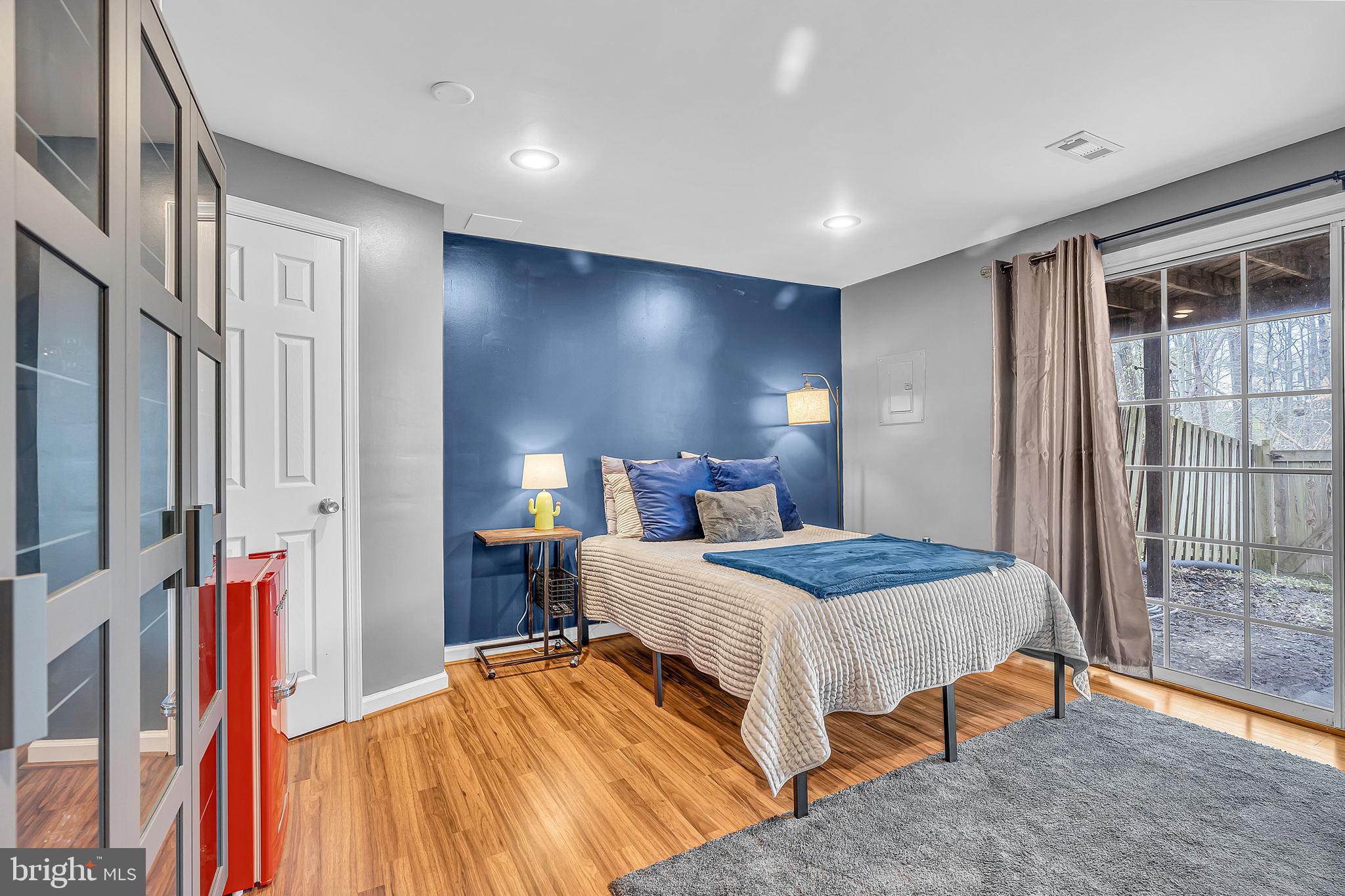 LAKE RIDGE-MARQUIS PLACE - Residential