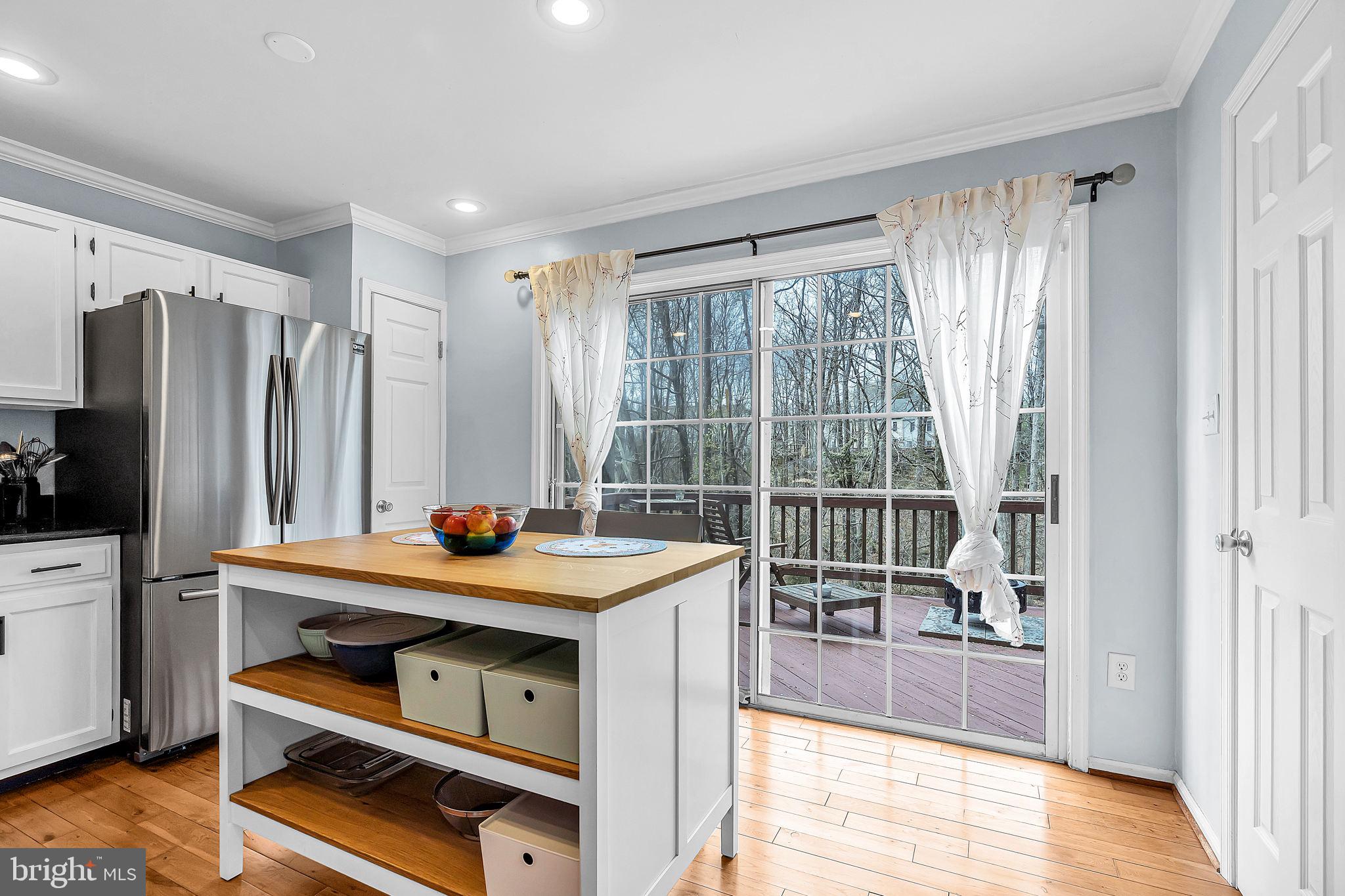 LAKE RIDGE-MARQUIS PLACE - Residential