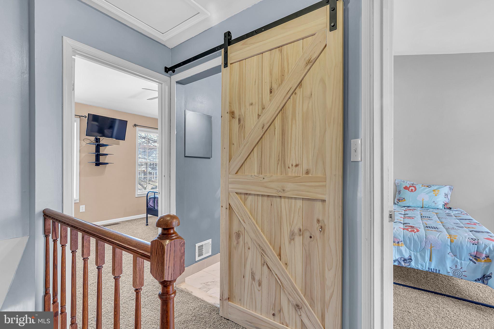 LAKE RIDGE-MARQUIS PLACE - Residential