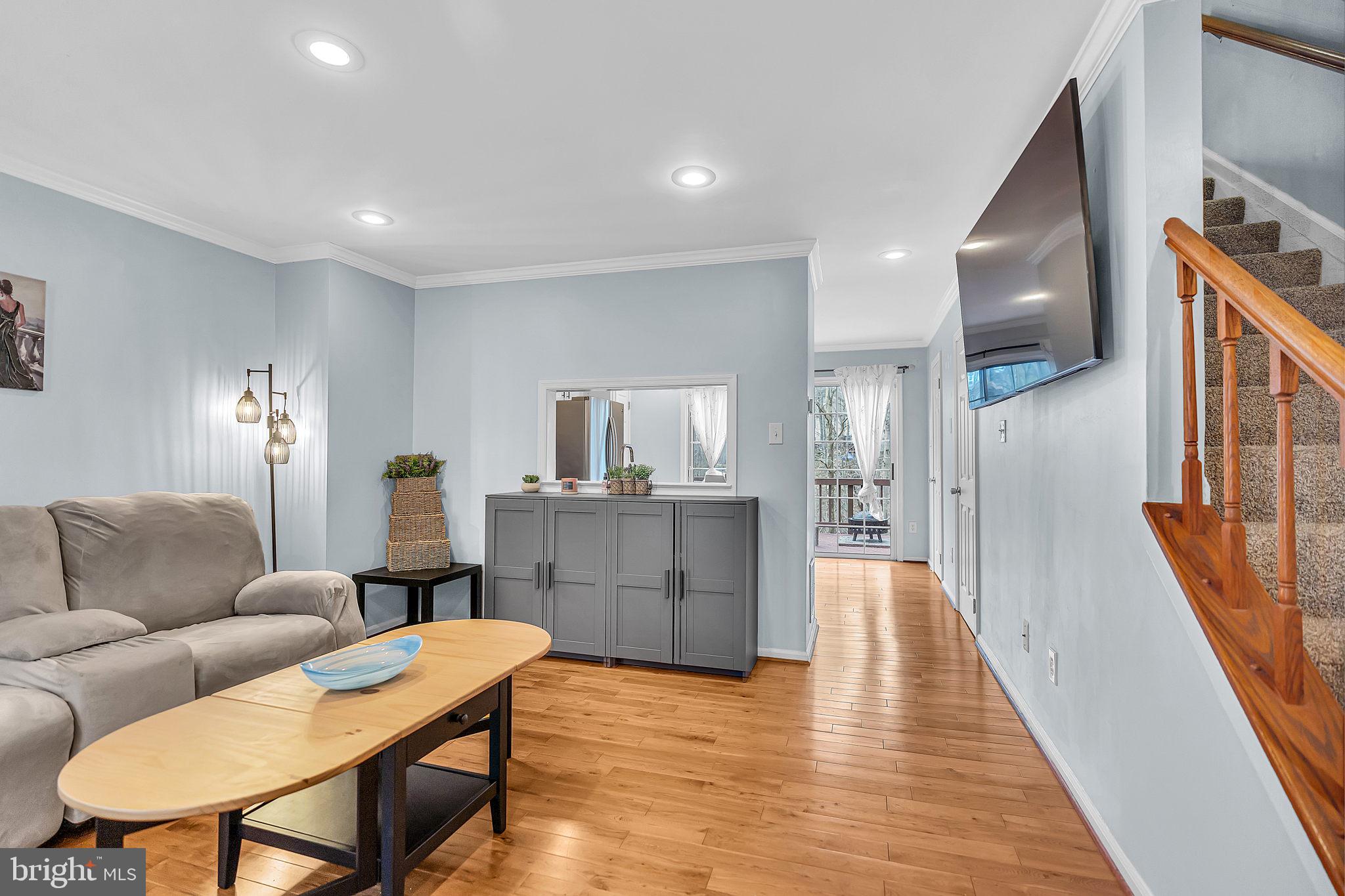 LAKE RIDGE-MARQUIS PLACE - Residential