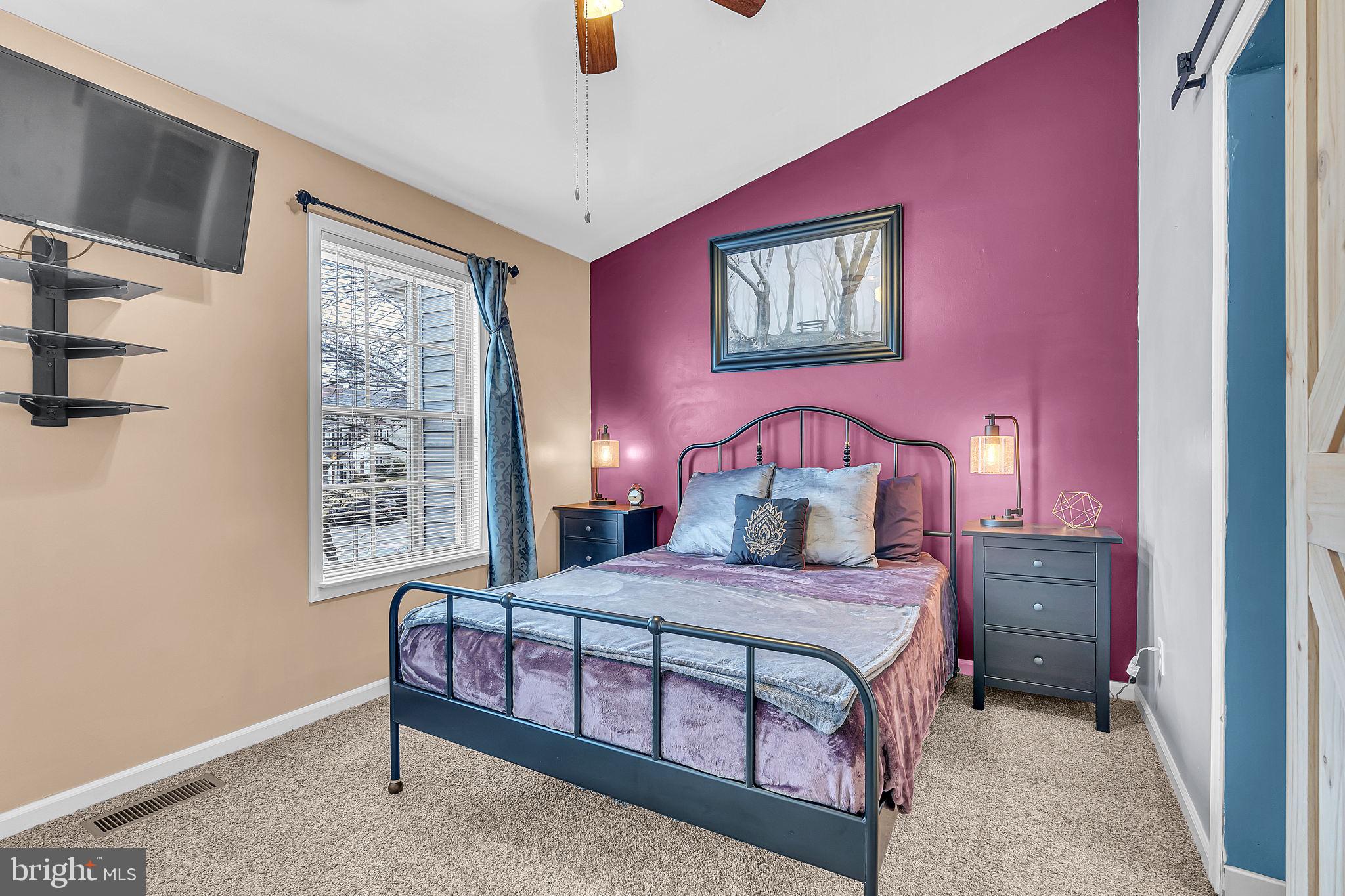 LAKE RIDGE-MARQUIS PLACE - Residential