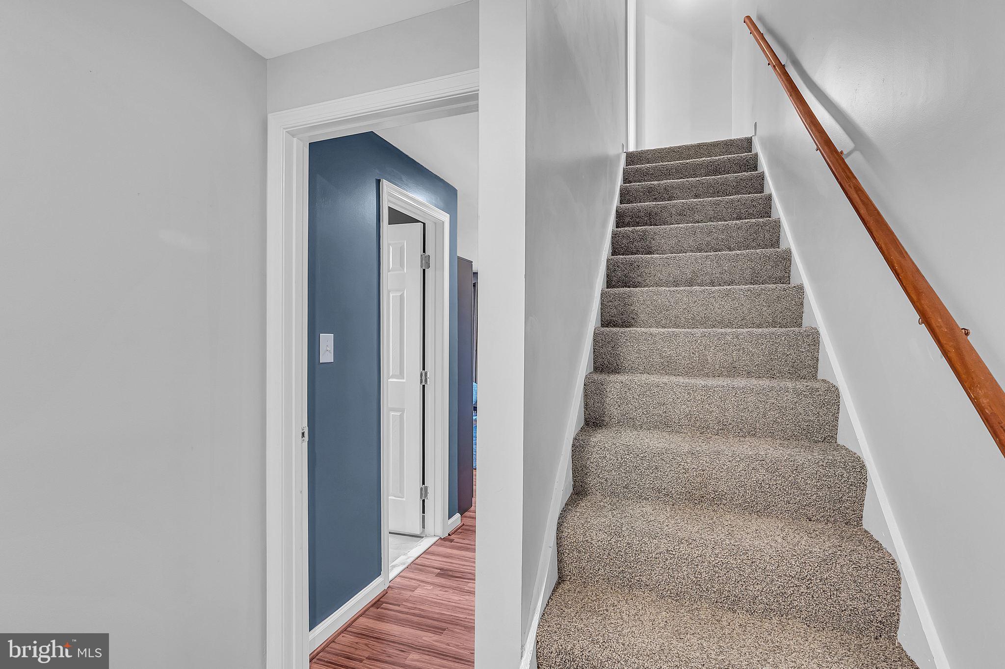 LAKE RIDGE-MARQUIS PLACE - Residential