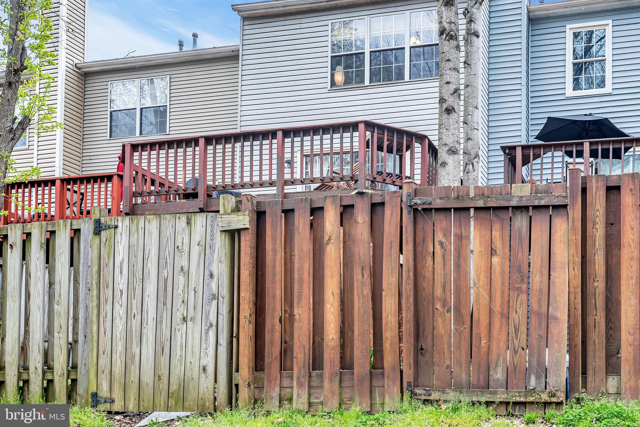 LAKE RIDGE-MARQUIS PLACE - Residential