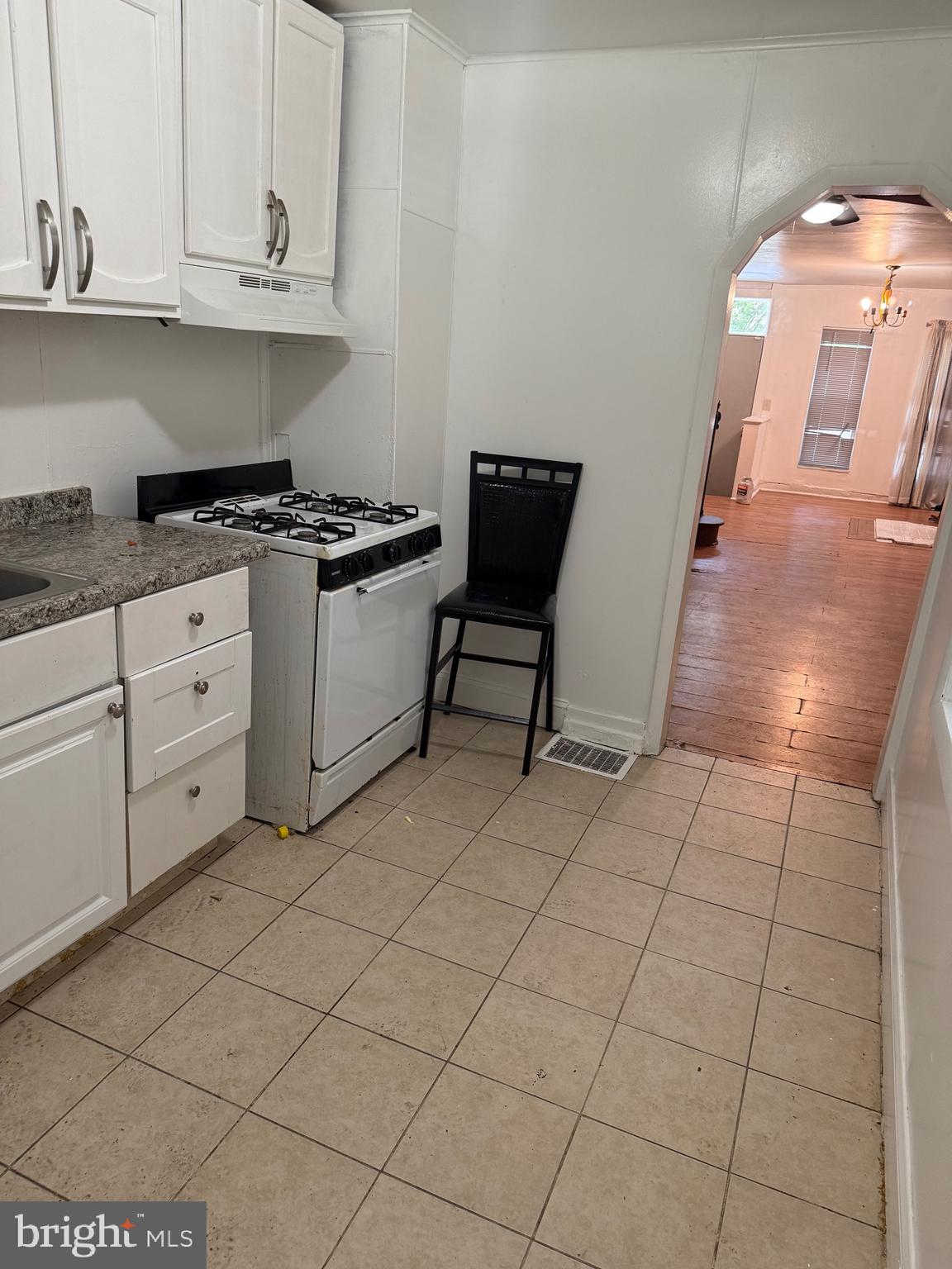 POPPLETON - Residential Lease