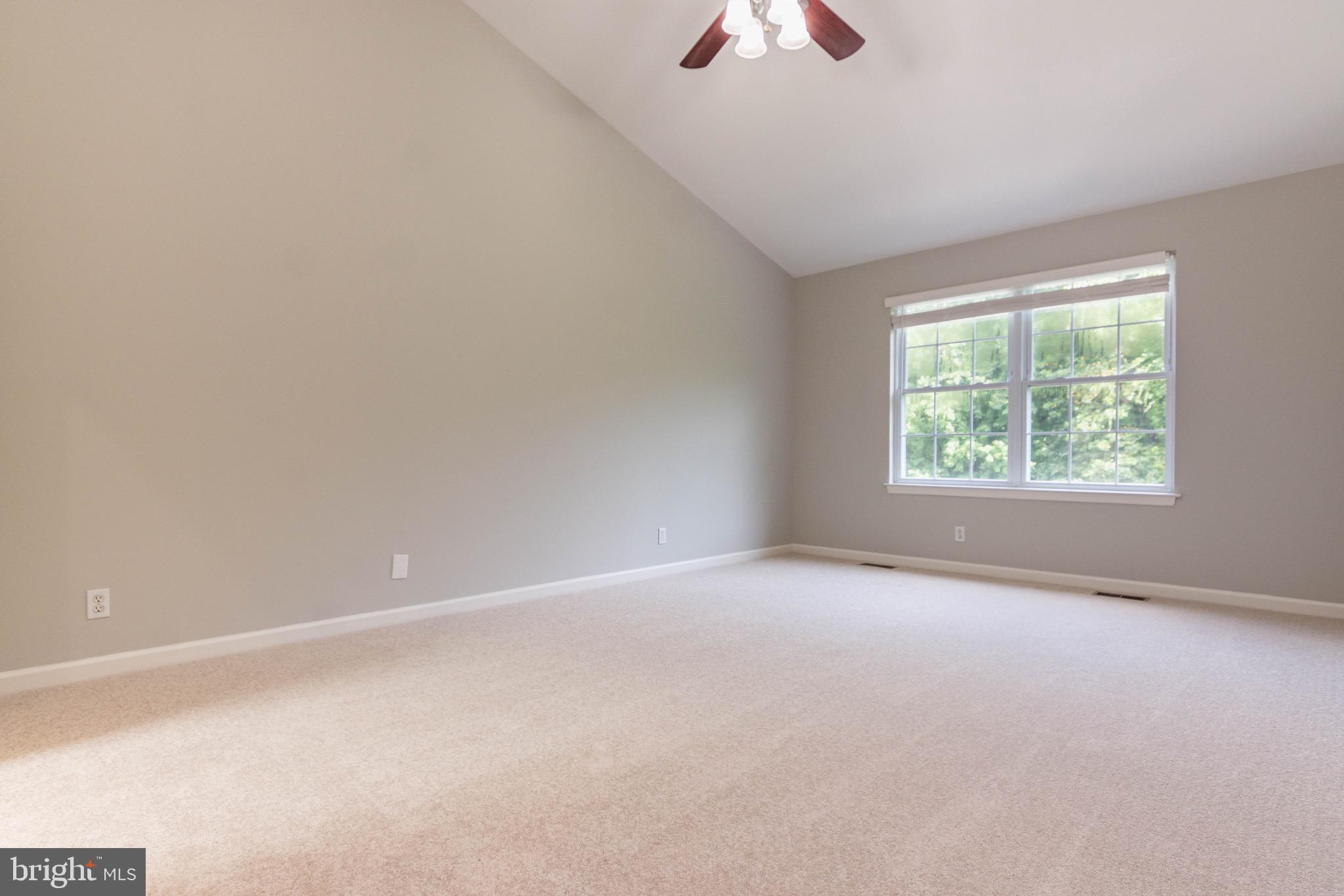 YORKTOWN MANOR - Residential