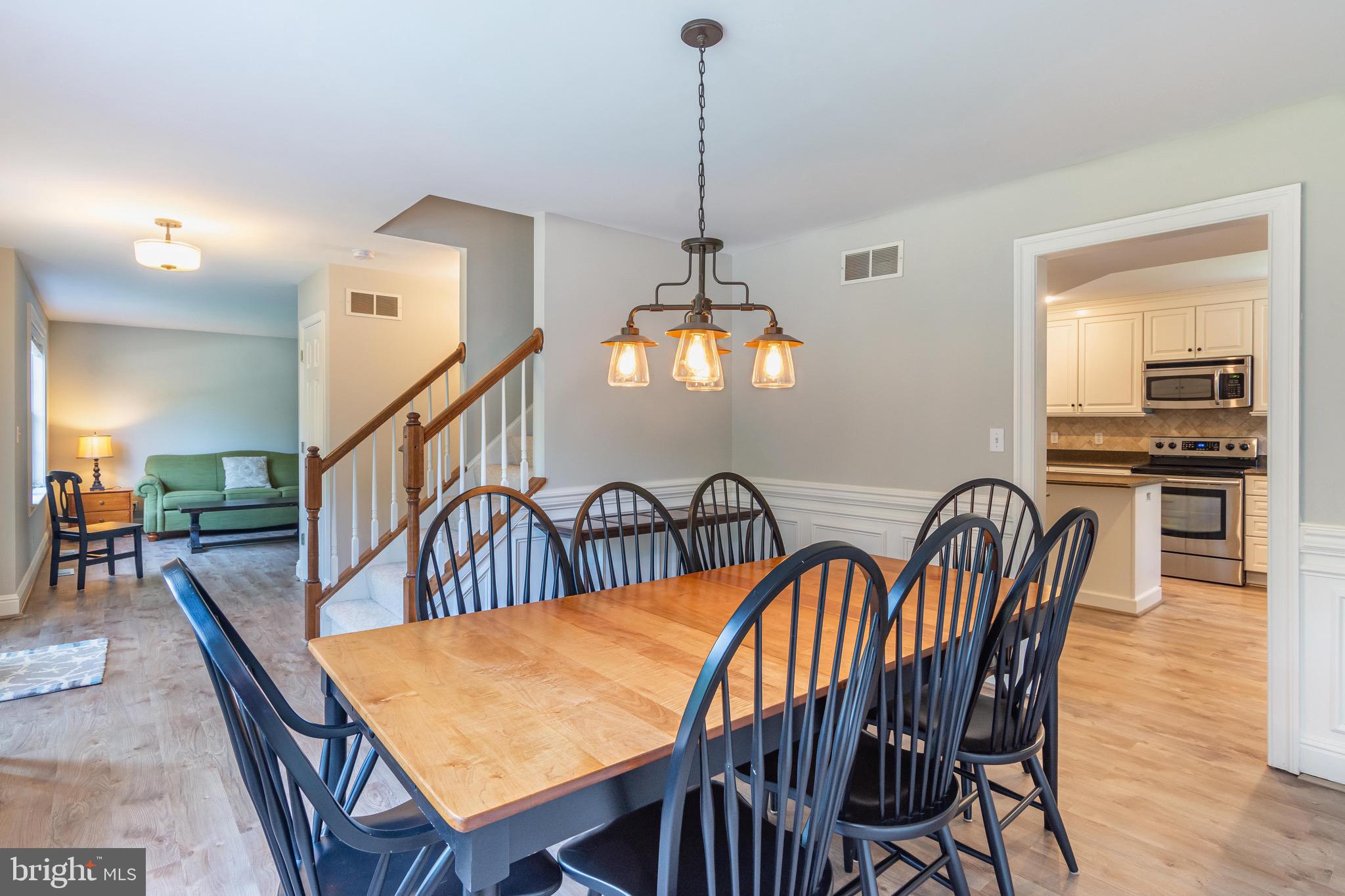 YORKTOWN MANOR - Residential