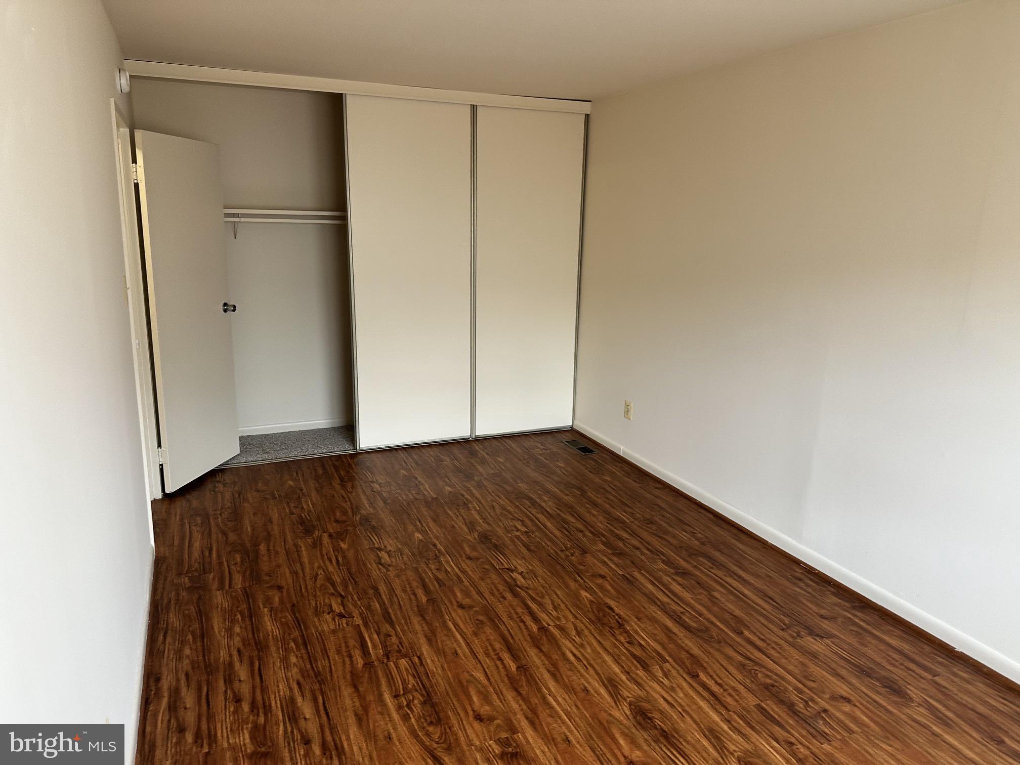 TERRACE TOWNE HOMES OF GUNSTON - Residential