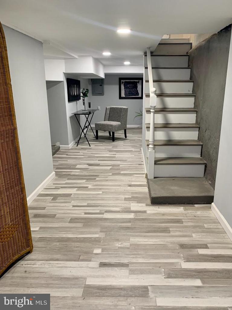 POINT BREEZE - Residential Lease