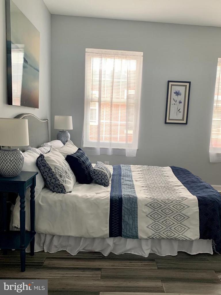 POINT BREEZE - Residential Lease