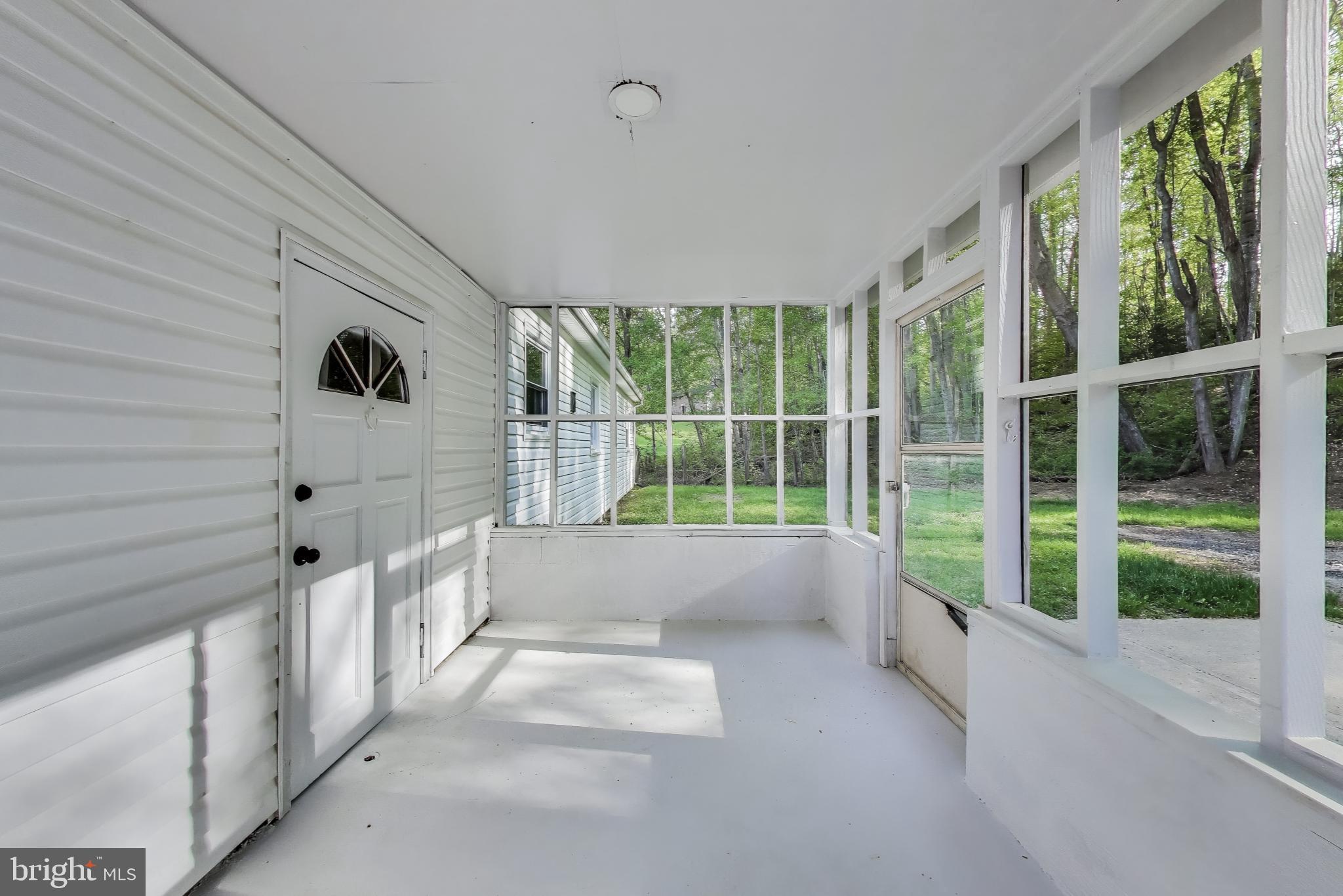 AQUIA RUN - Residential