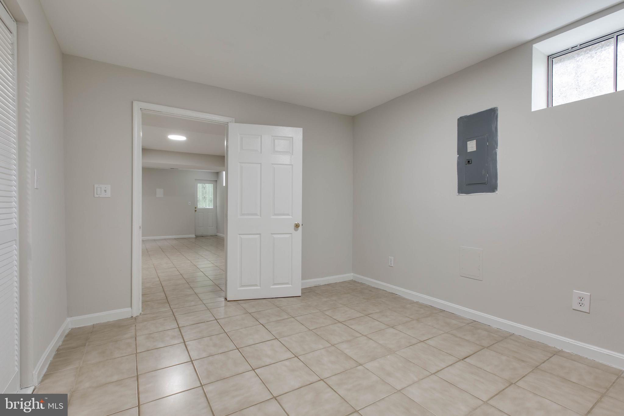 QUARTERFIELD FARMS - Residential