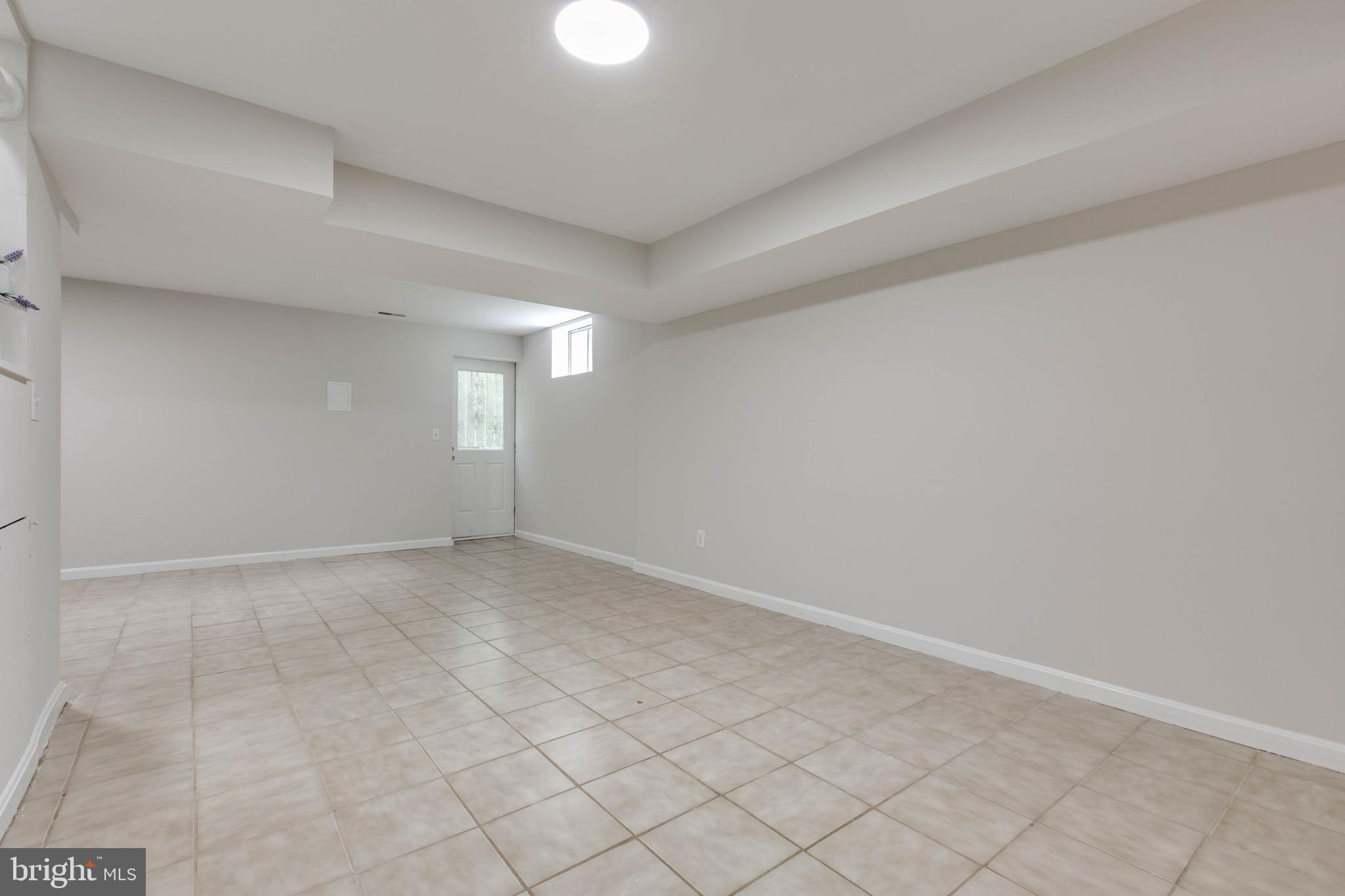 QUARTERFIELD FARMS - Residential