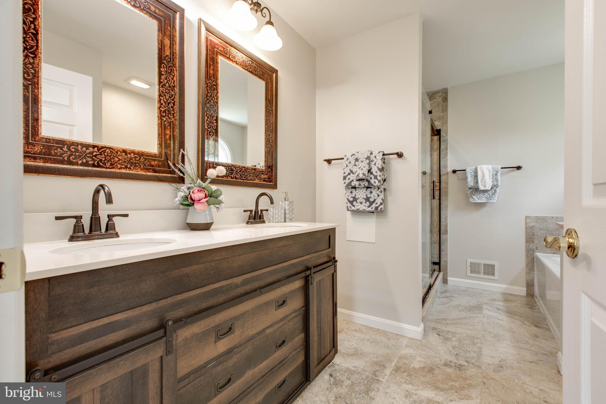 QUARTERFIELD FARMS - Residential