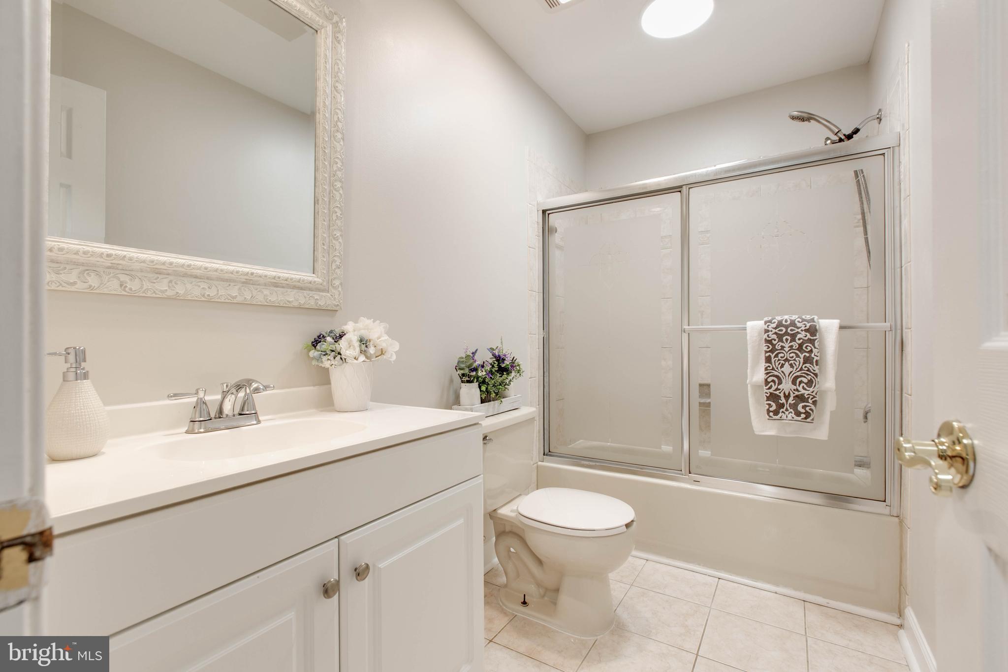 QUARTERFIELD FARMS - Residential