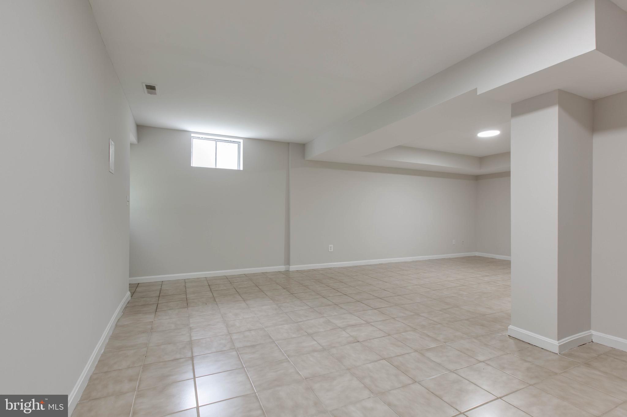 QUARTERFIELD FARMS - Residential