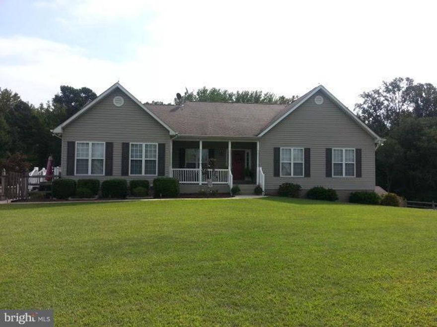 WHAT A HOUSE! Over 4000 Sq. Ft.- IN-LAW Area too if you wanted!  Lg Rambler SUPER NICE!  Master BDRM has Double sided FP w/Master Bath, BIG DR for entertaining, Stone FP in FR, Granite and SS appliances in Kit, 9 Foot Ceilings, Finished Bsmt that includes tv room, exercise room, & full in-law suite with its own access.  Large Deck, fenced back yard, DETACHED 32X32 Garage, Front Porch, AND MORE!