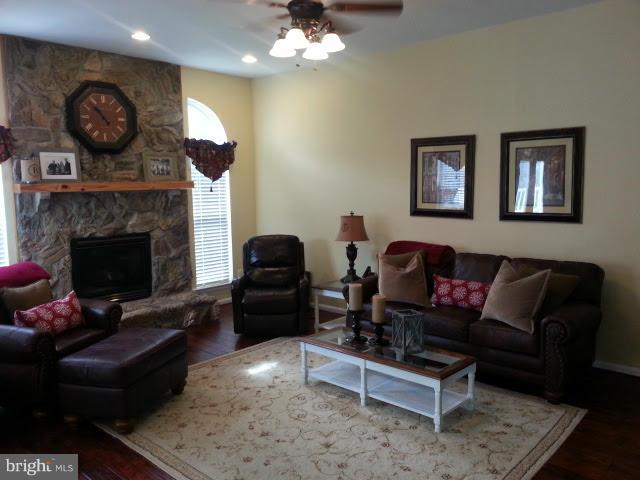 GUY FAMILY ESTATES - Residential