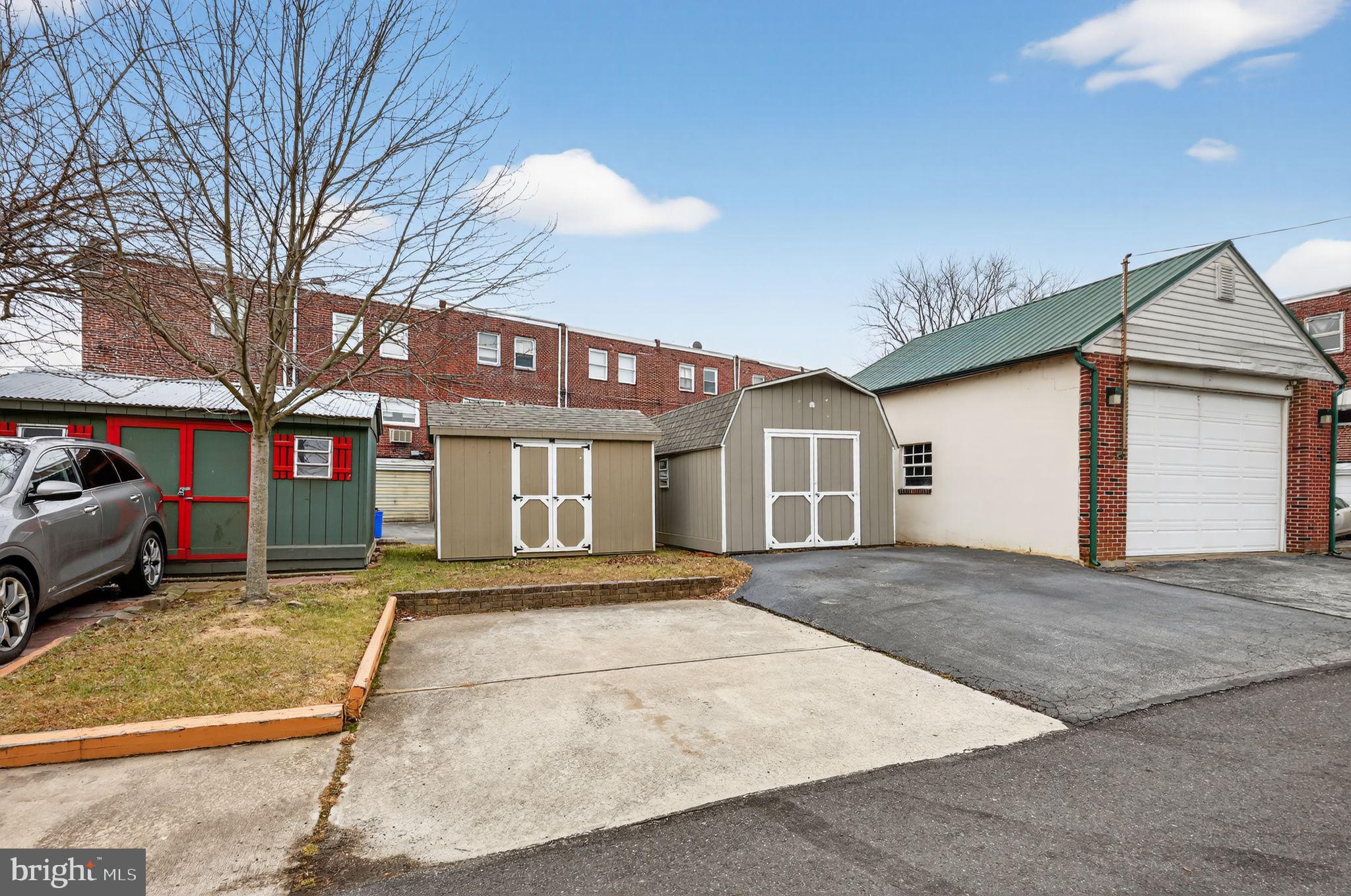 DELMAR VILLAGE - Residential