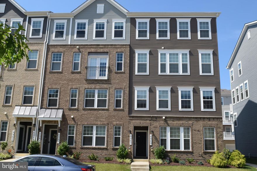 Welcome to the lovely Sub- division of Metro Center.  This 3 bedroom 2.5 half bath end unit townhome could be yours.   Enter the home on the lower level from either front or back.  Come up the stairs to a spacious open plan concept.  The natural light that pours in from both front and back makes the space look even larger.  This level features luxury vinyl flooring, white kitchen cabinets, with quartz countertops and stainless steel appliances.  There is a spacious dining room area, along with a half bath on this level.  The upper level features 3 very spacious bedrooms and laundry.  The owners suite has a very large walk-in closet and a very unique bathroom which has a separate water closet and separate vanity area.  Enjoy outdoor space with large deck the length of the home.  PETS ARE ALLOWED ON A CASE BY CASE BASIS.   Pet deposit and fee do apply.

This property is close to shopping, major highways, and walking distance to metro.  Come see it for yourself because it will not last long!