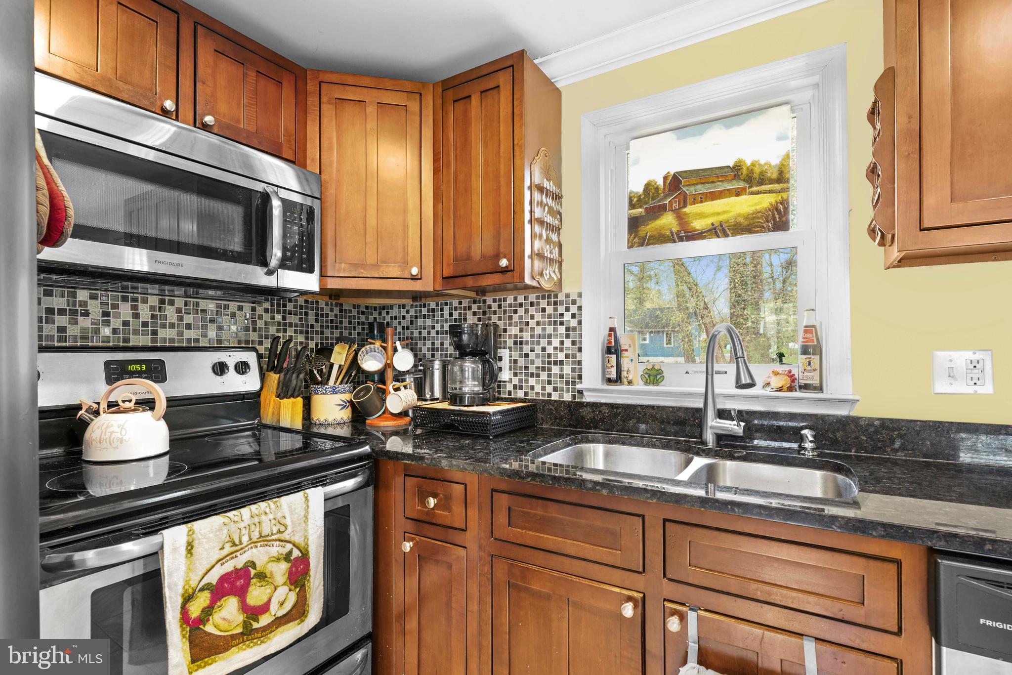 C0BB ISLAND - Residential