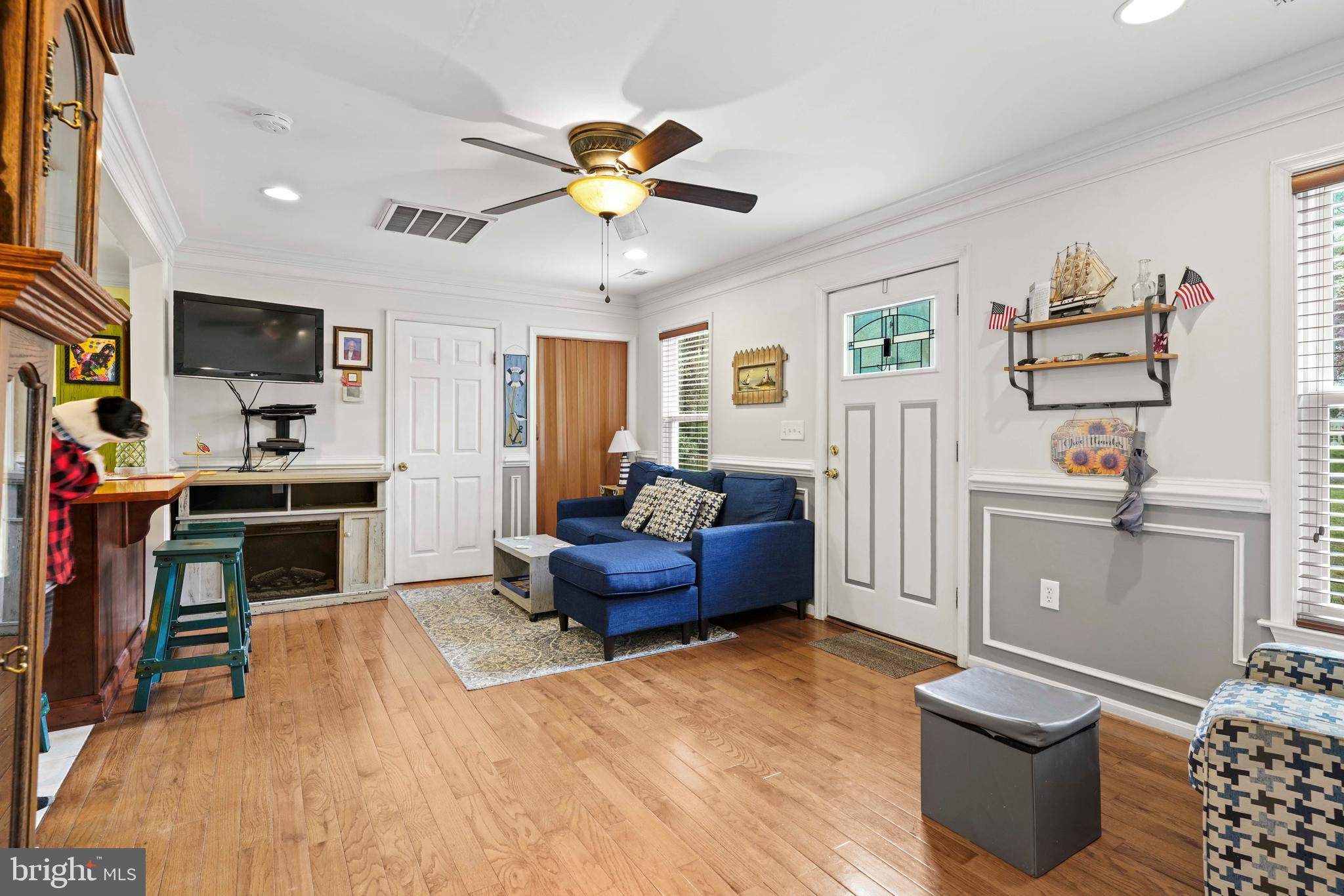 C0BB ISLAND - Residential