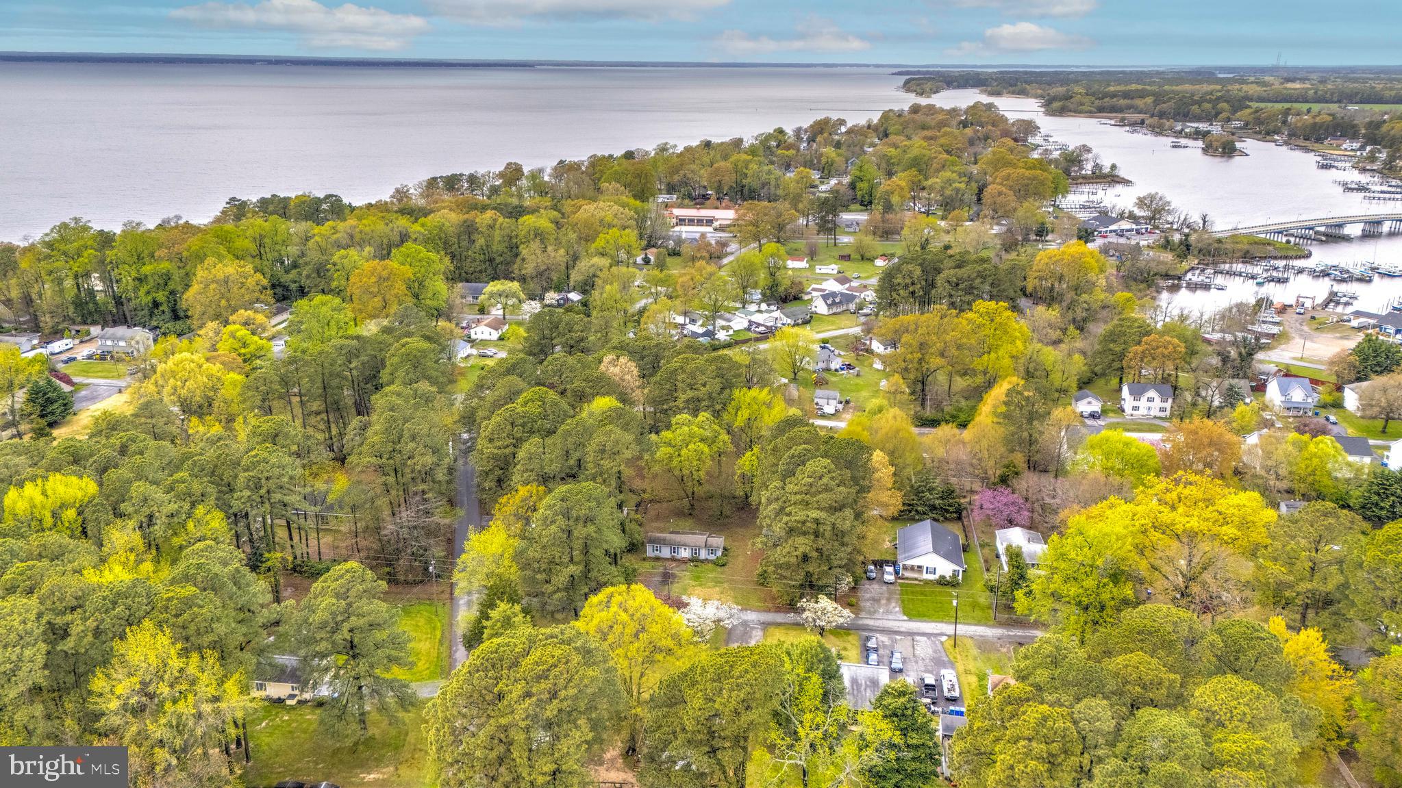 C0BB ISLAND - Residential