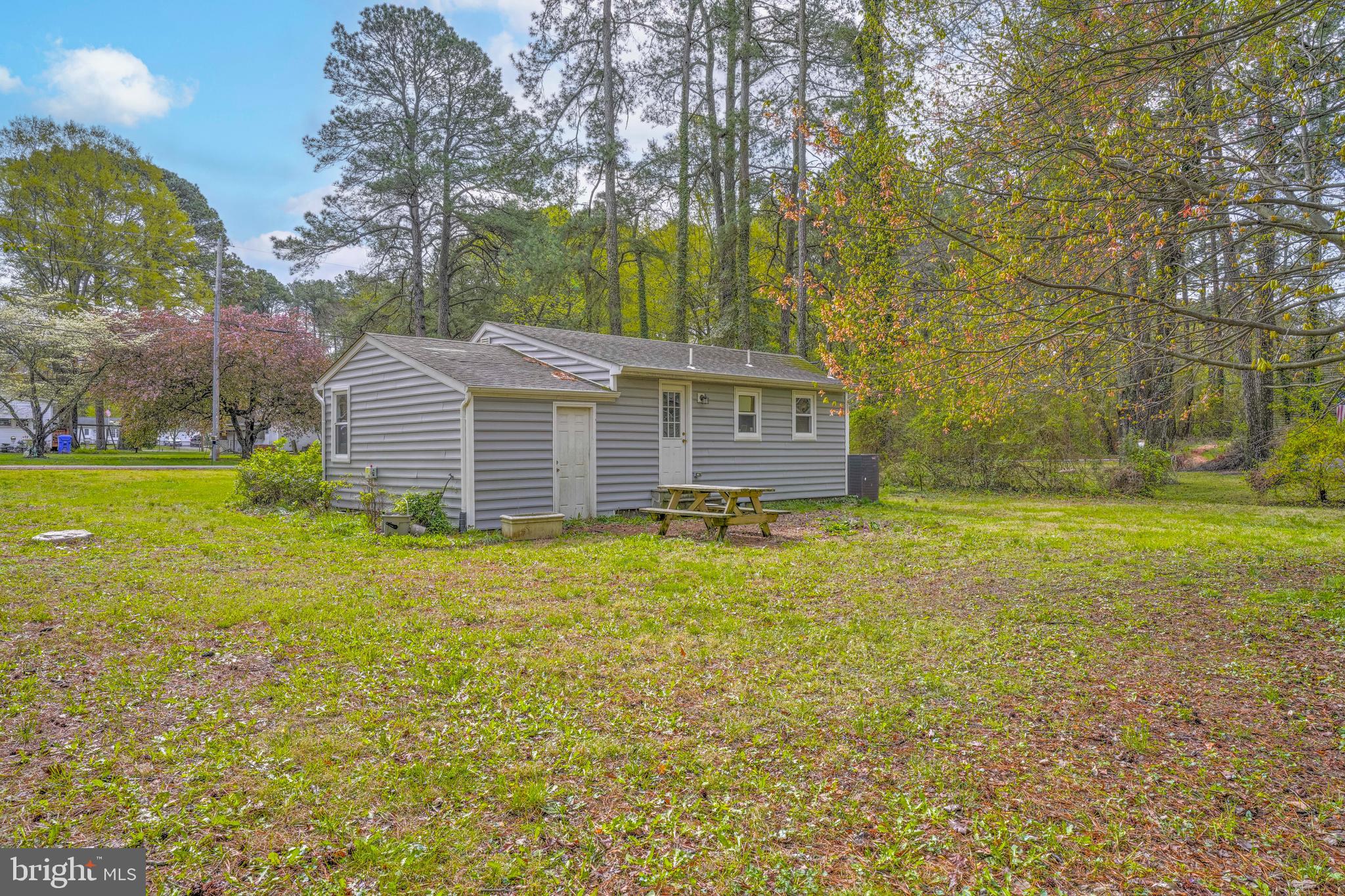 C0BB ISLAND - Residential