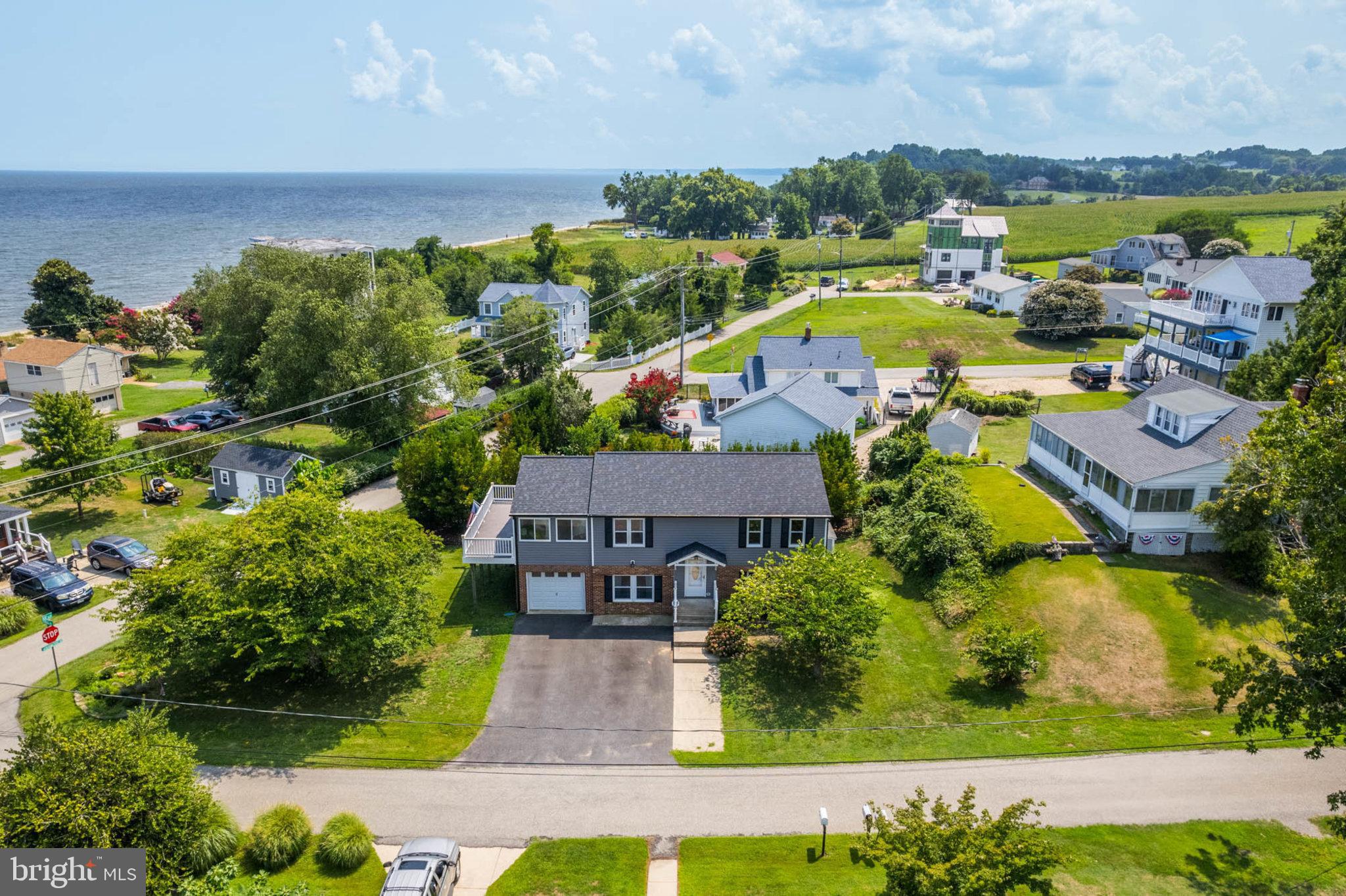 NEELD ESTATE - Residential