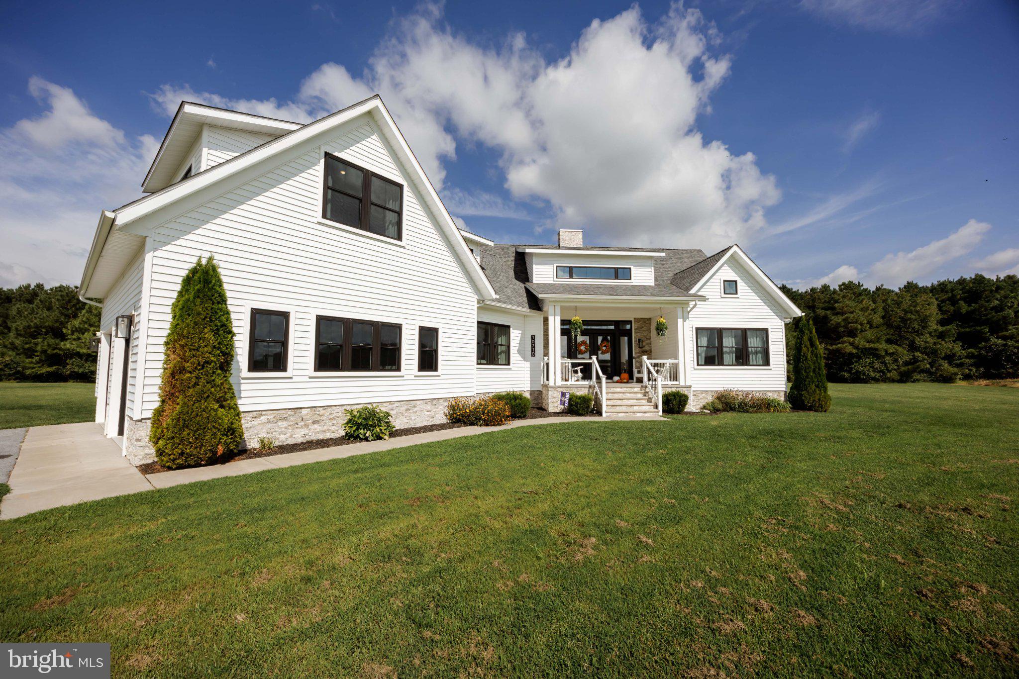 10710 ROSEWOOD COURT