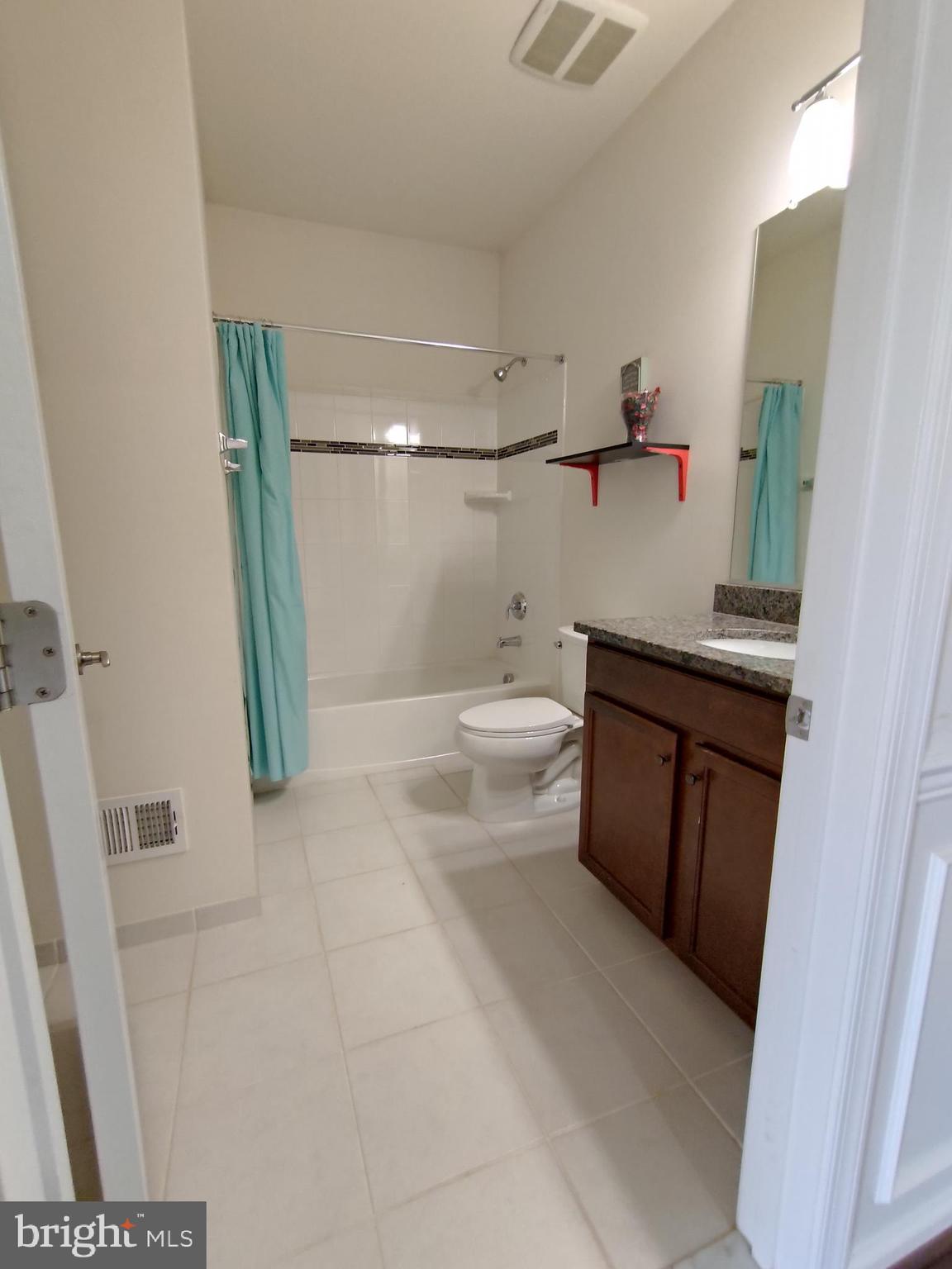 EASTVIEW AT STONE RIDGE - Residential Lease