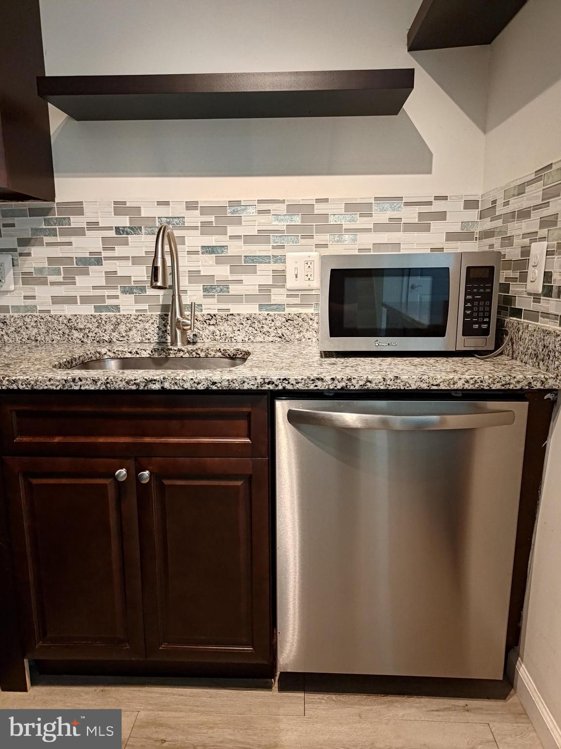 EASTVIEW AT STONE RIDGE - Residential Lease