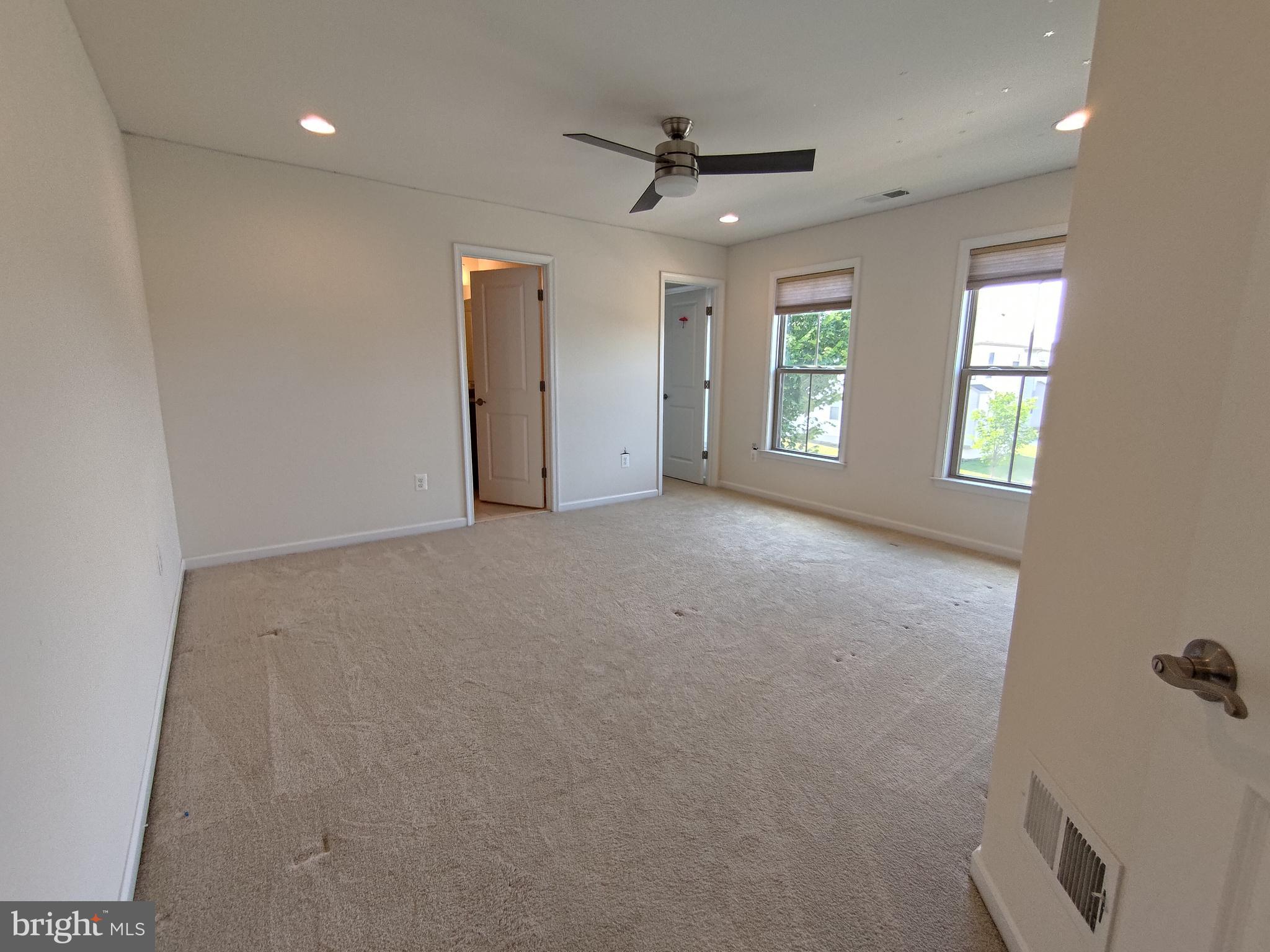 EASTVIEW AT STONE RIDGE - Residential Lease