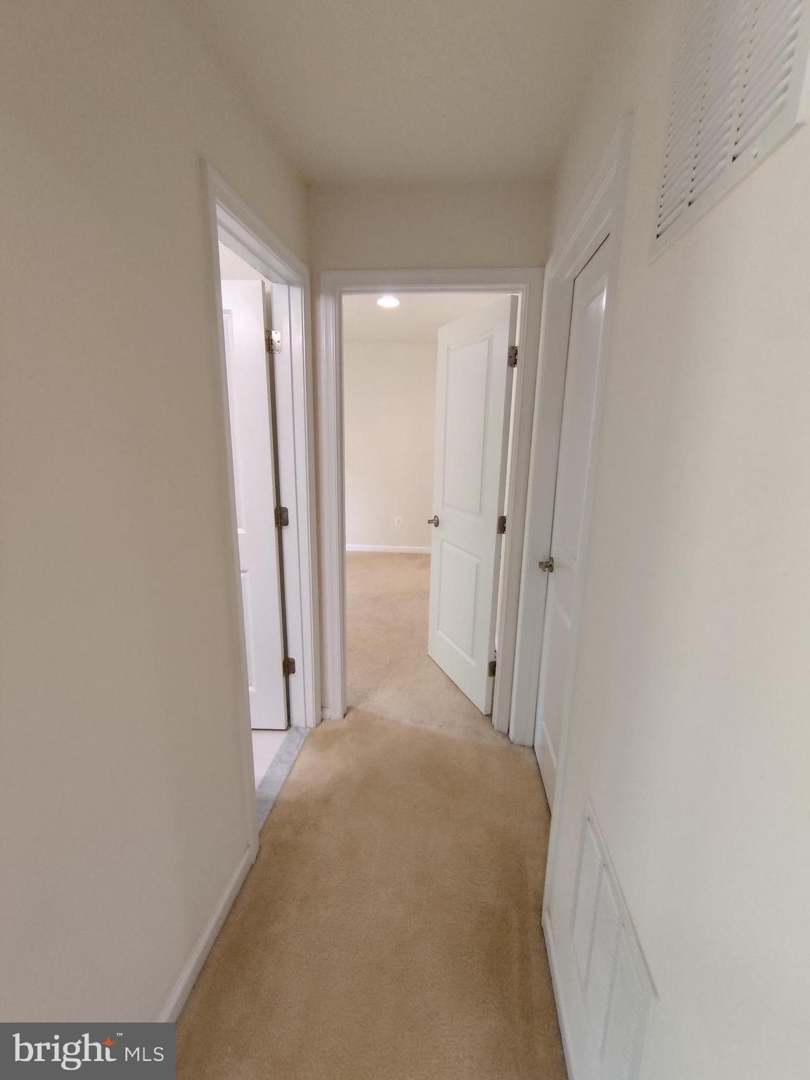 EASTVIEW AT STONE RIDGE - Residential Lease