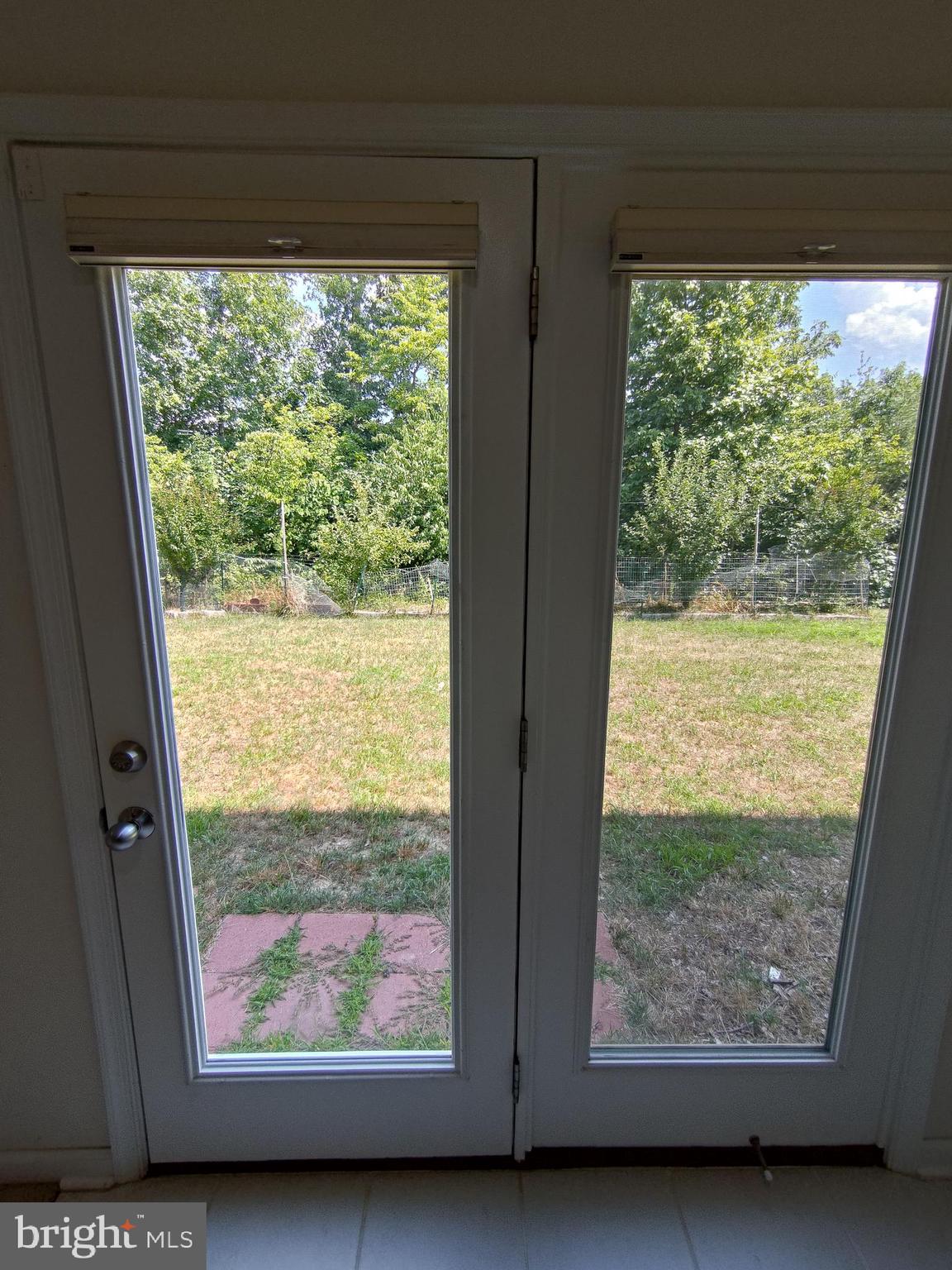 EASTVIEW AT STONE RIDGE - Residential Lease