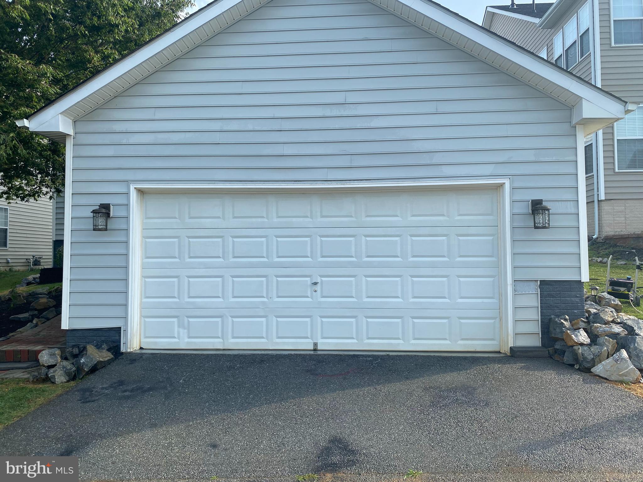 HUNTFIELD - Residential