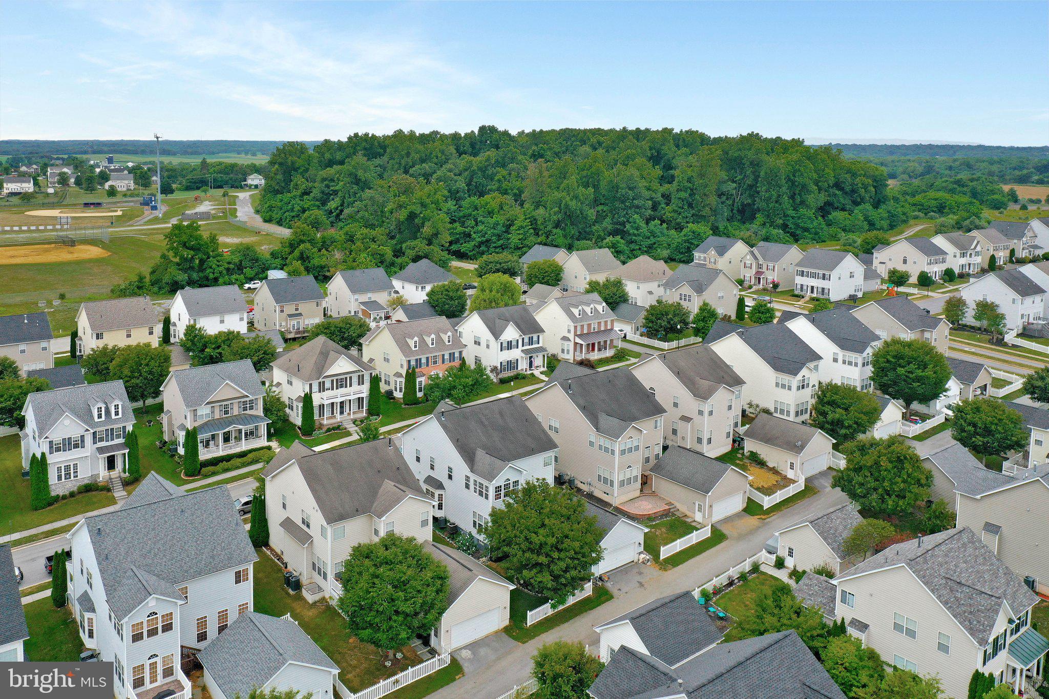 HUNTFIELD - Residential