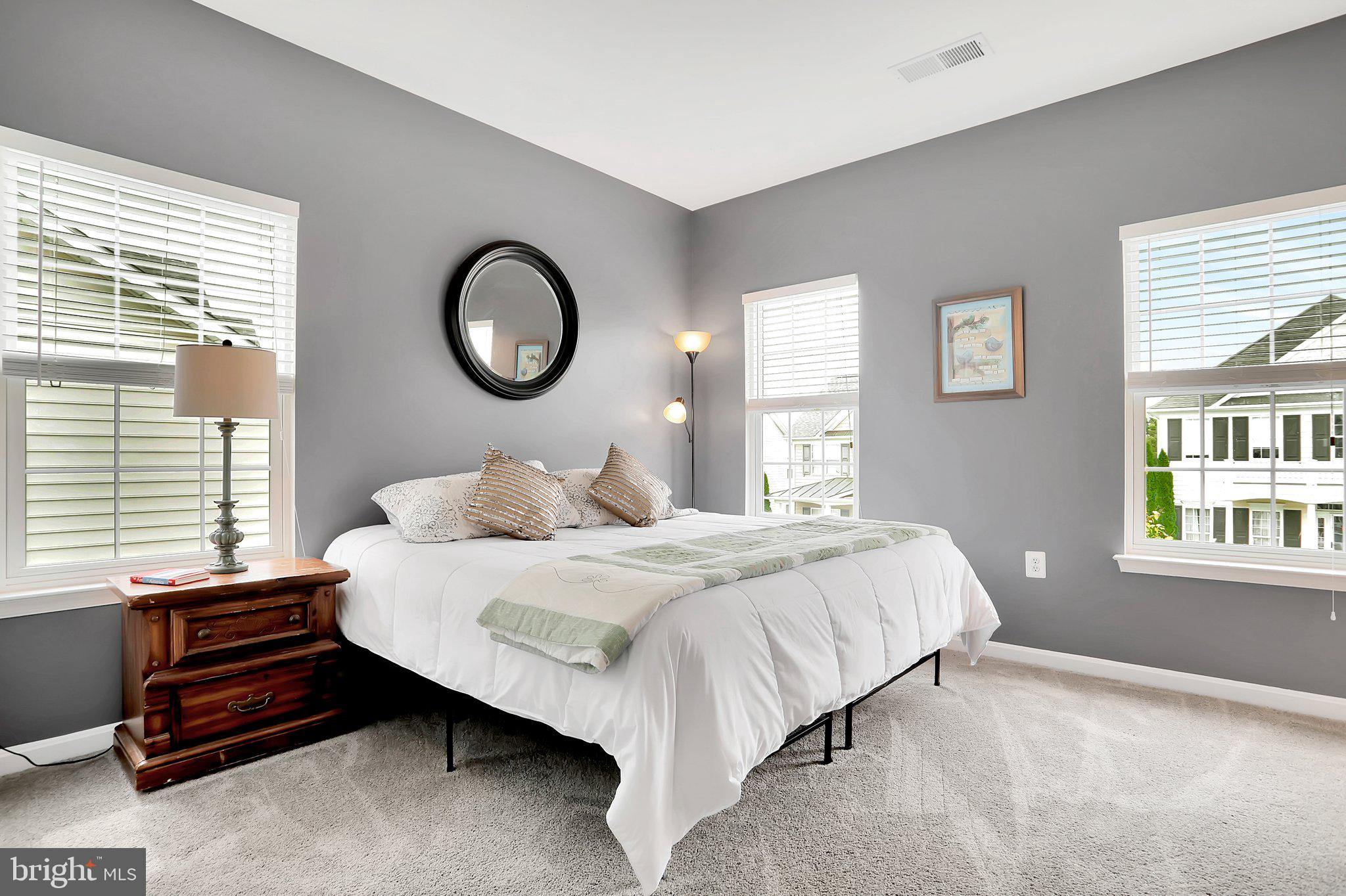 HUNTFIELD - Residential