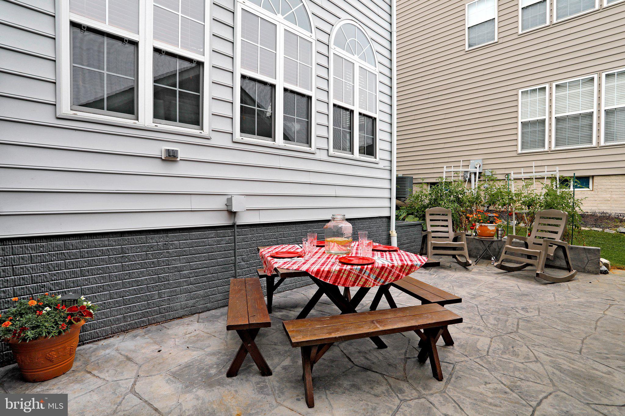 HUNTFIELD - Residential