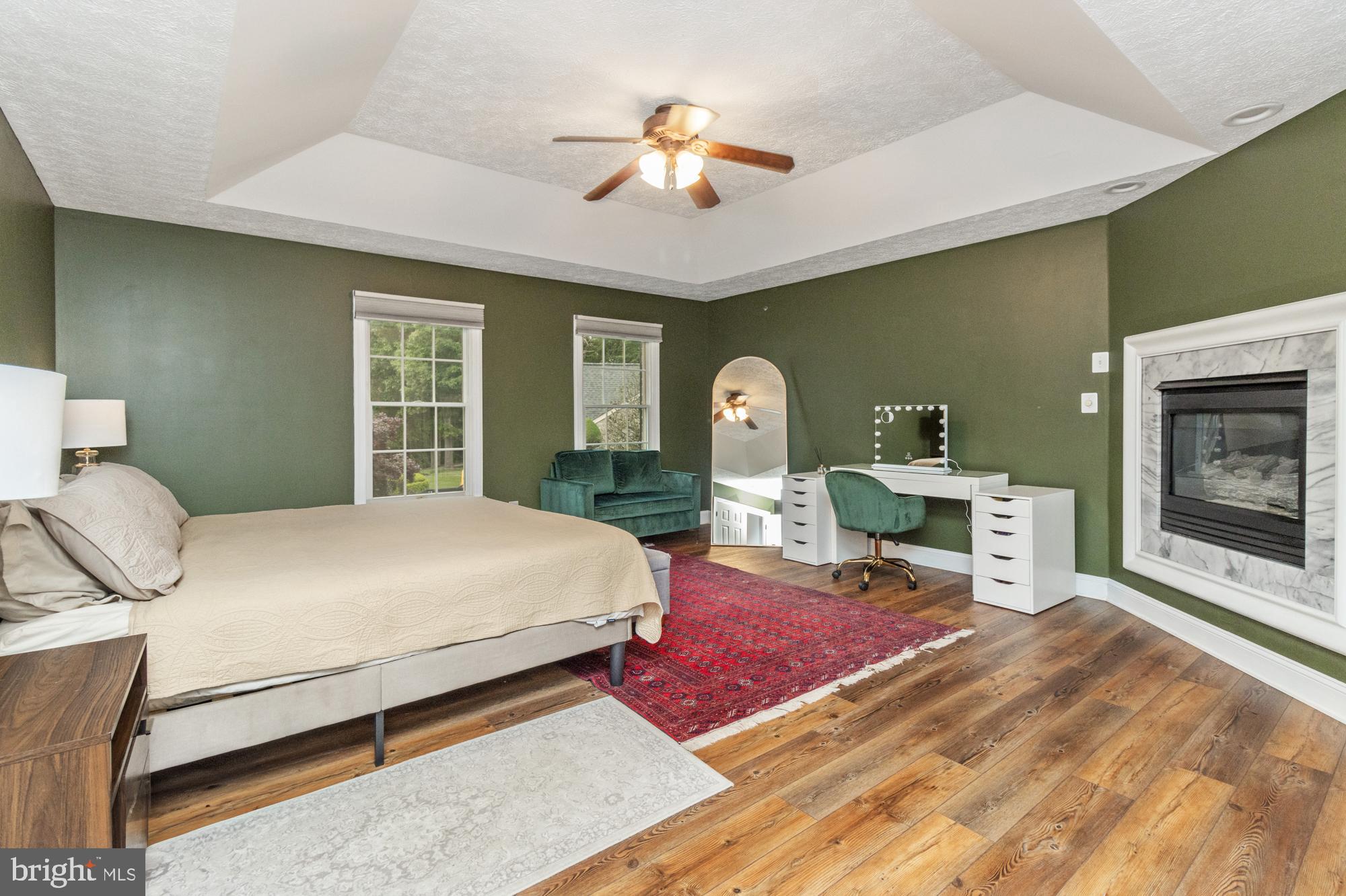 CROMWELL WOODS - Residential