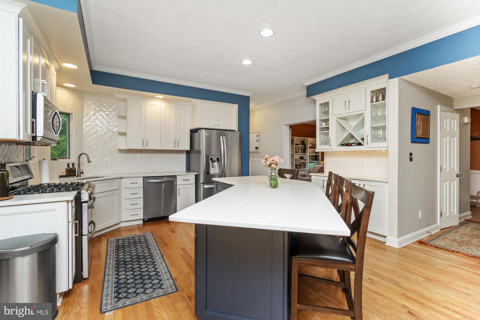 CROMWELL WOODS - Residential