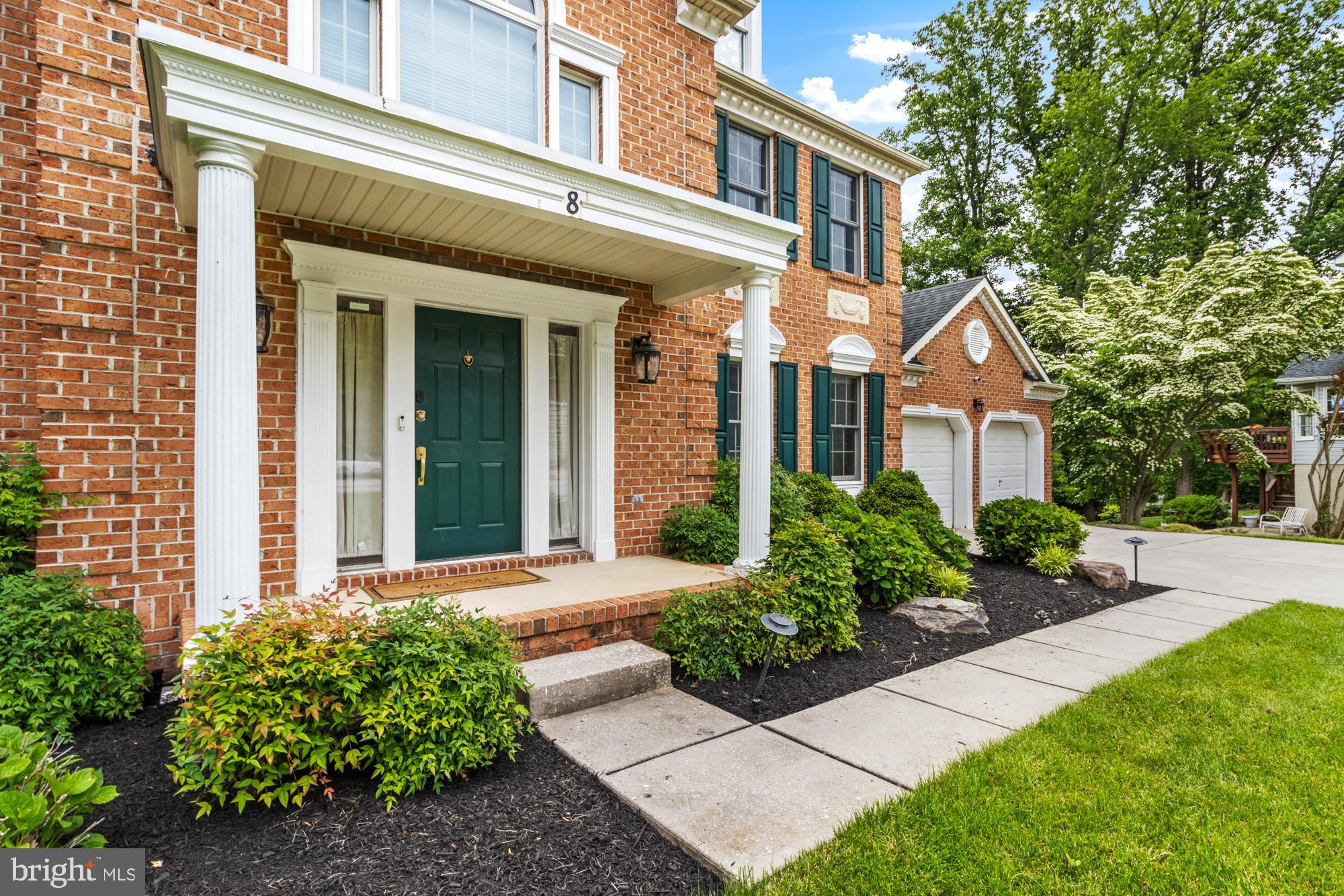 CROMWELL WOODS - Residential