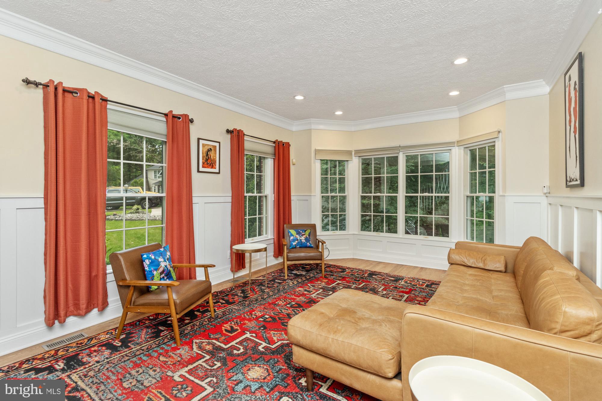 CROMWELL WOODS - Residential