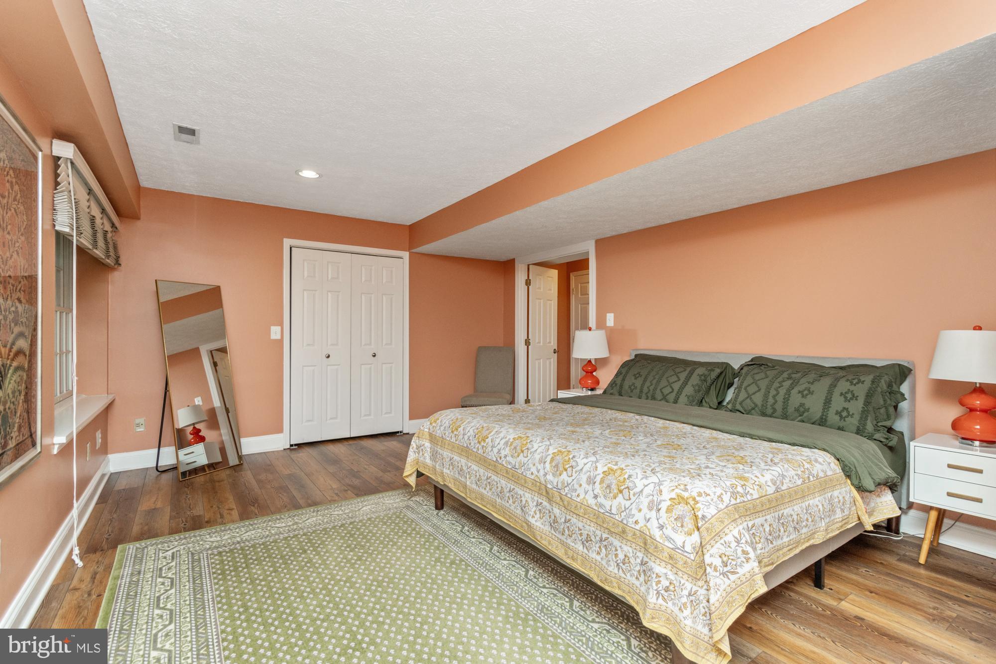 CROMWELL WOODS - Residential