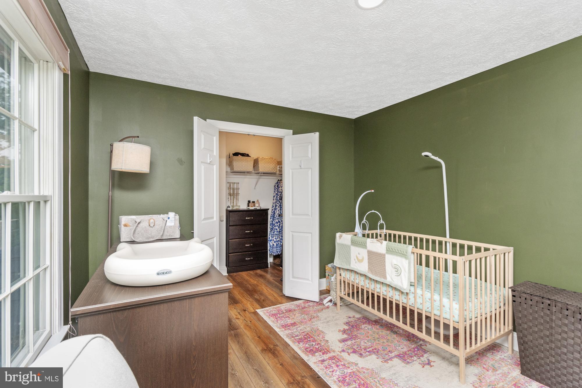 CROMWELL WOODS - Residential