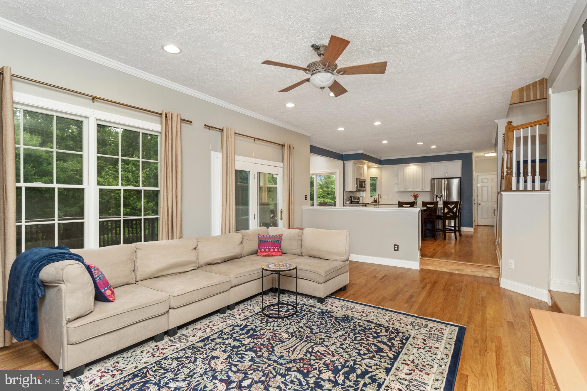 CROMWELL WOODS - Residential