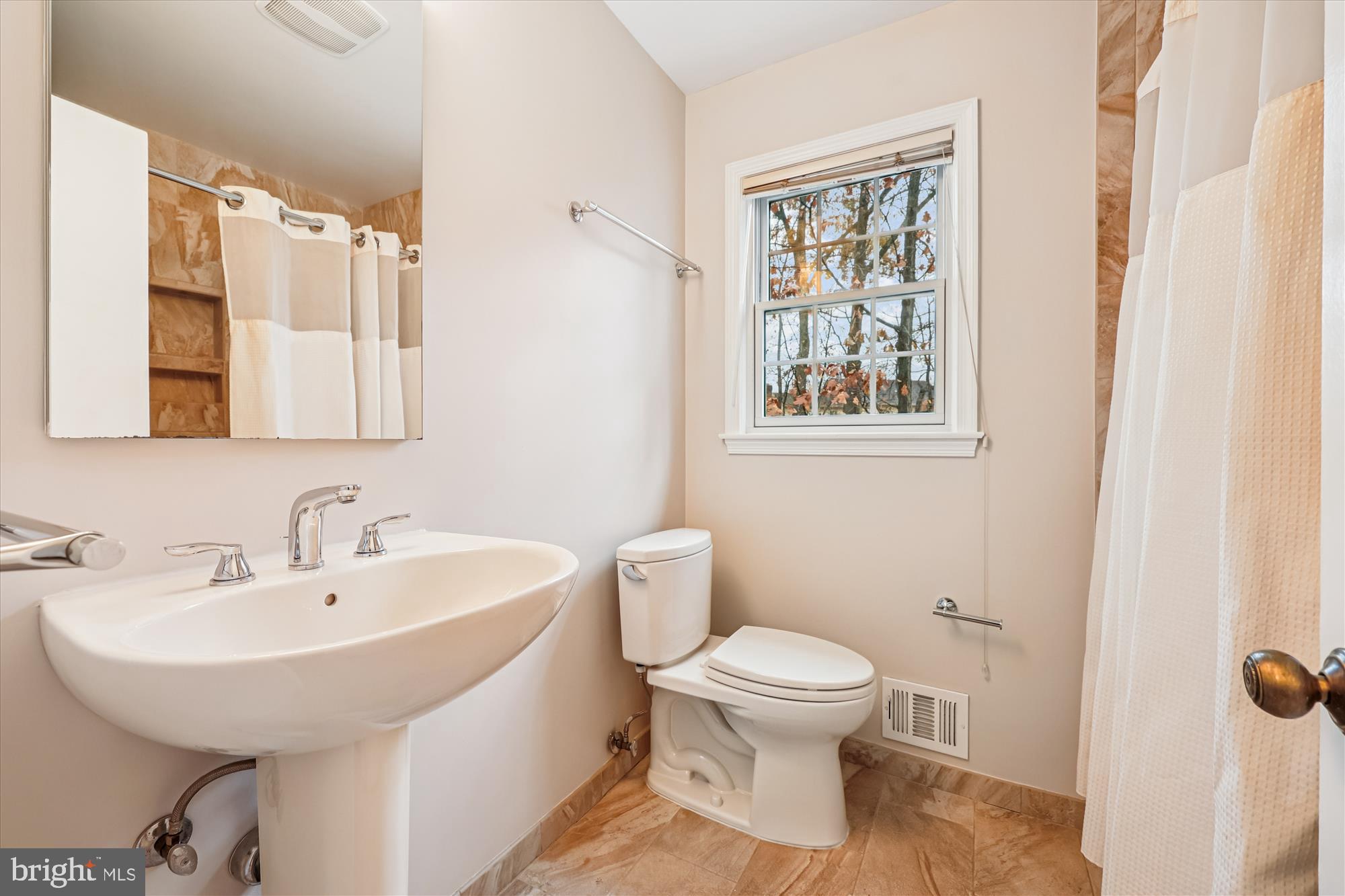 INVERNESS FOREST - Residential