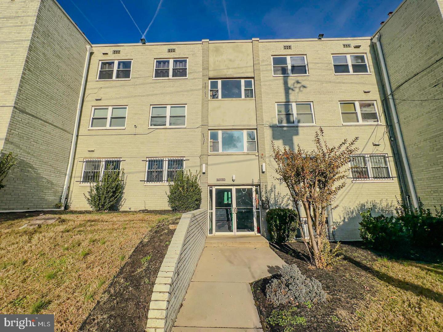DEANWOOD - Residential
