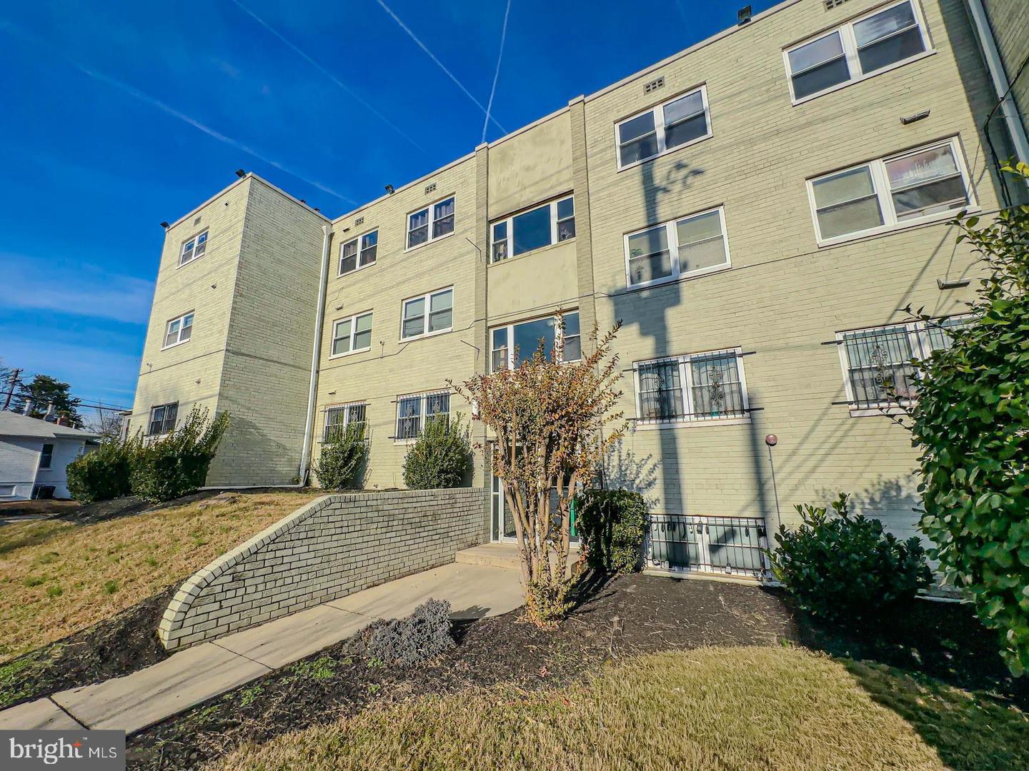 DEANWOOD - Residential