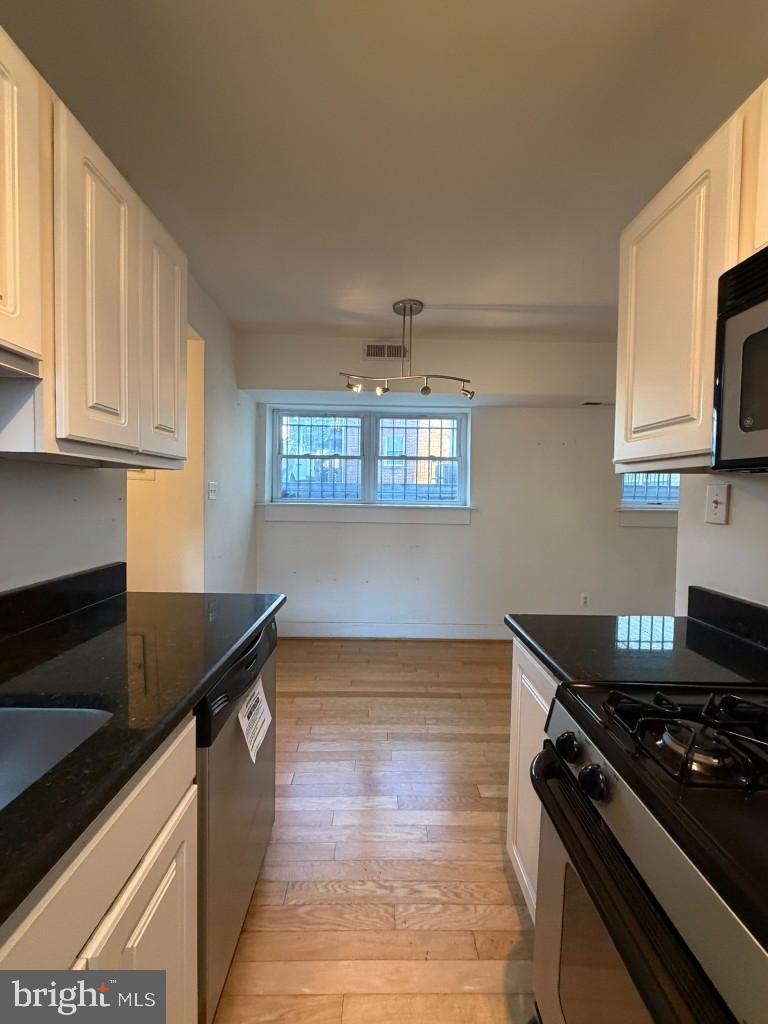 DEANWOOD - Residential