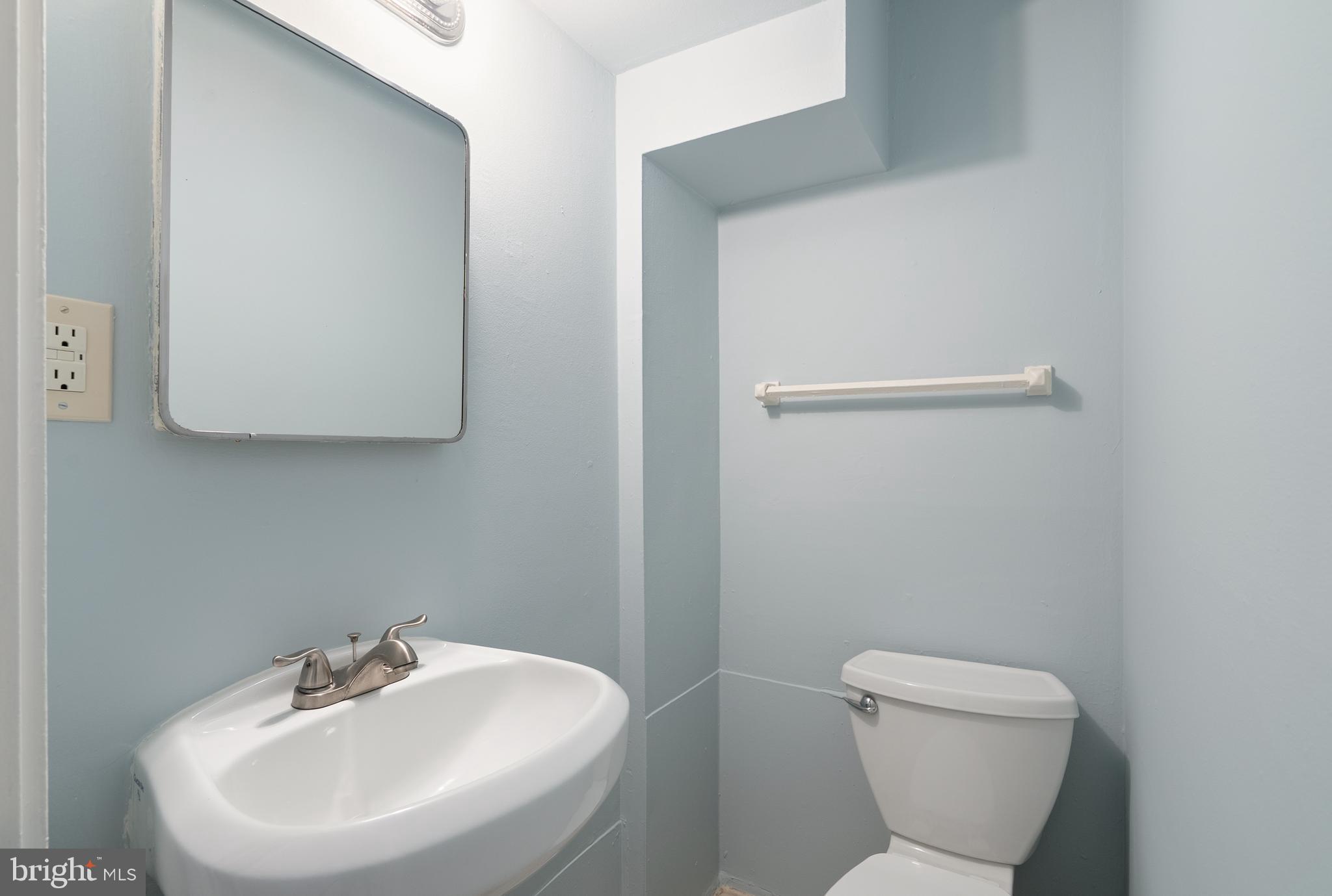 PALMER PARK - Residential Lease